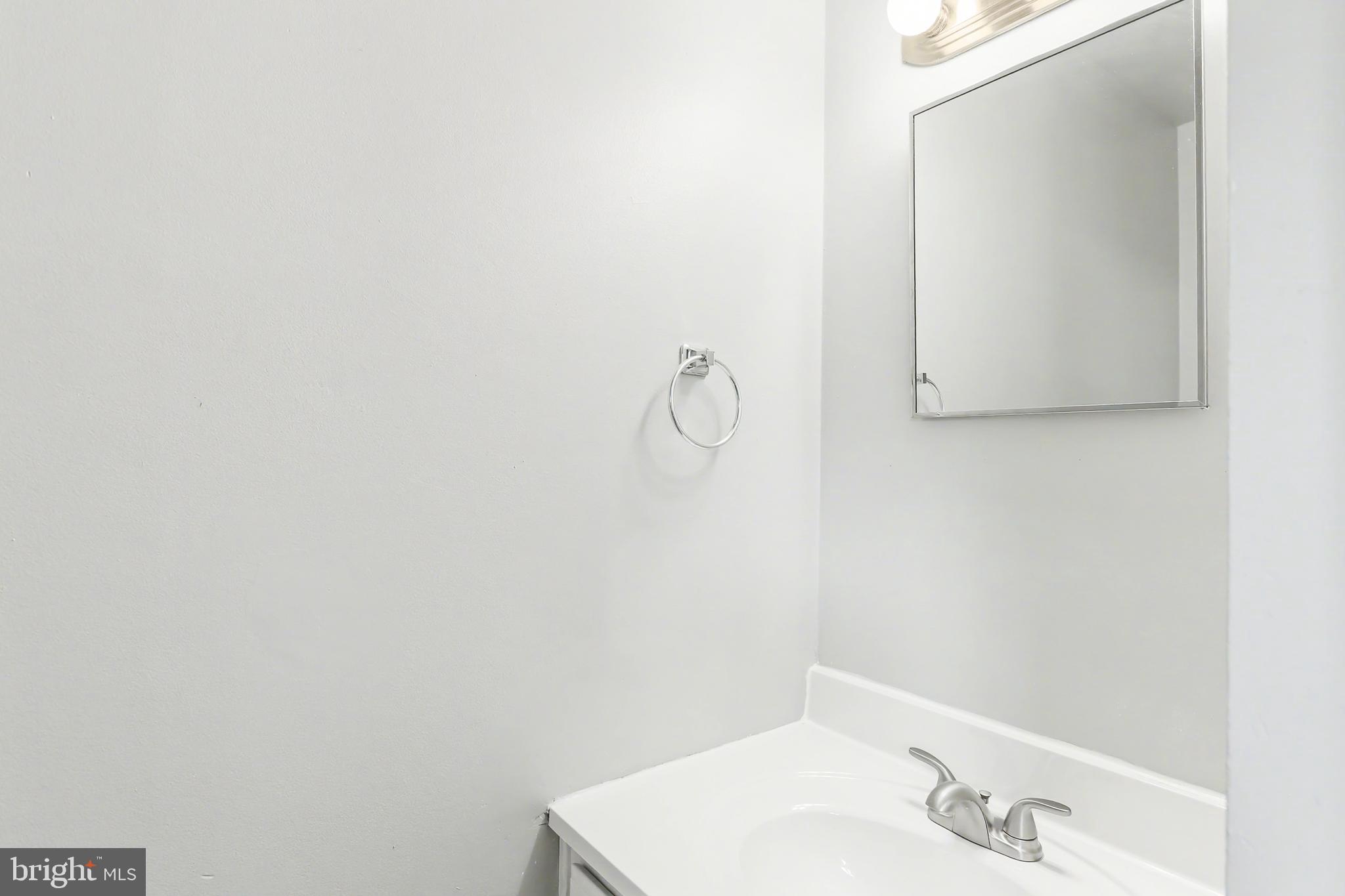 CEDAR CLIFF - Residential Lease