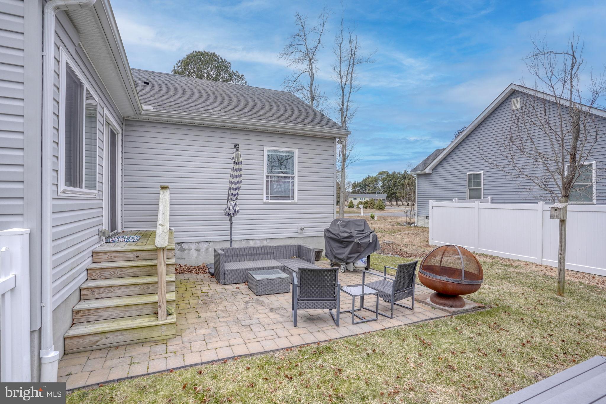 WEST OCEAN FARMS - Residential