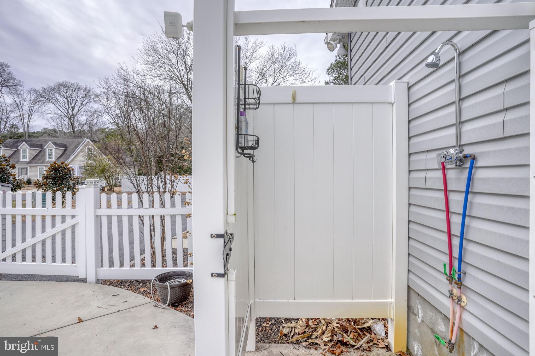 WEST OCEAN FARMS - Residential