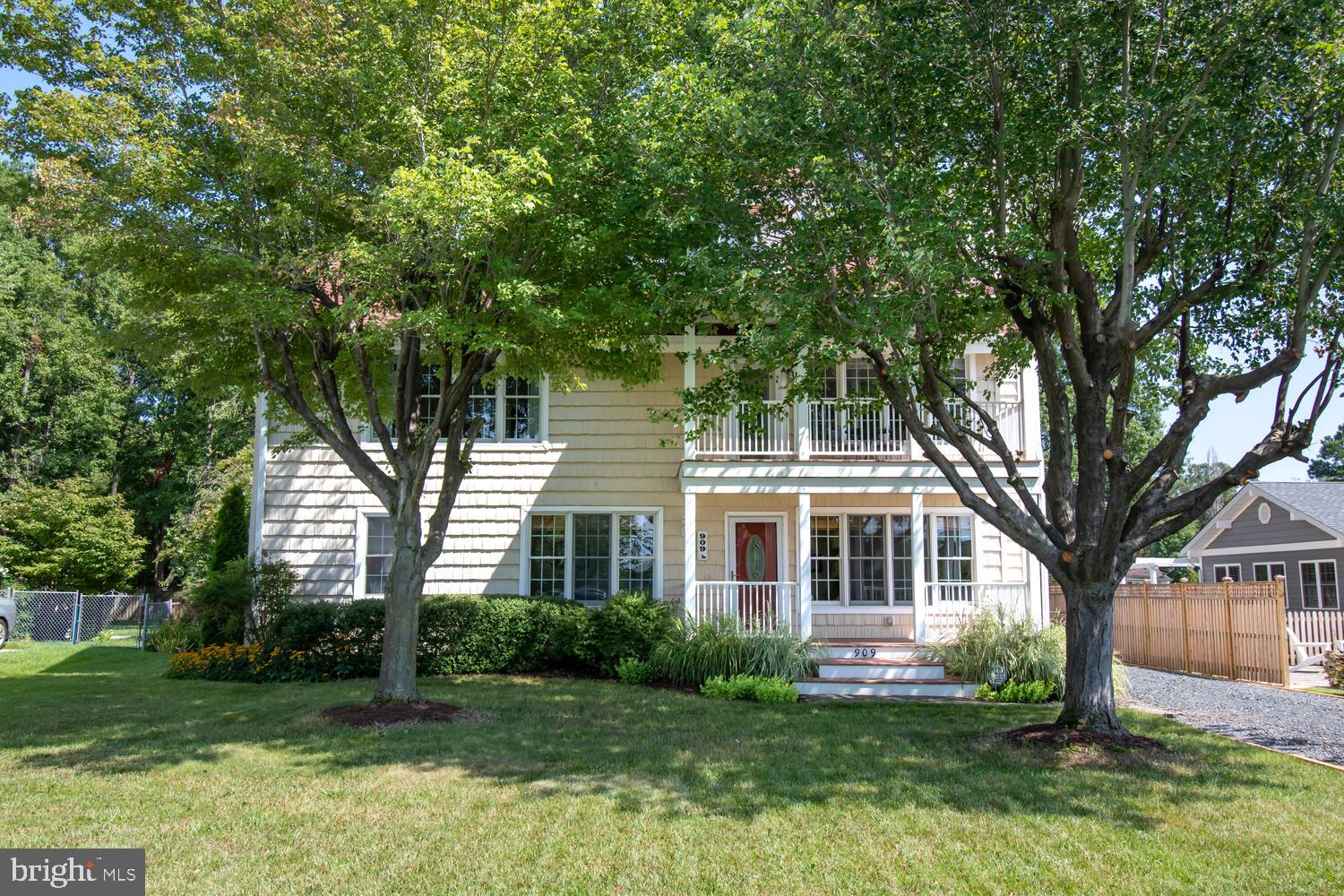 BAY CITY - Residential