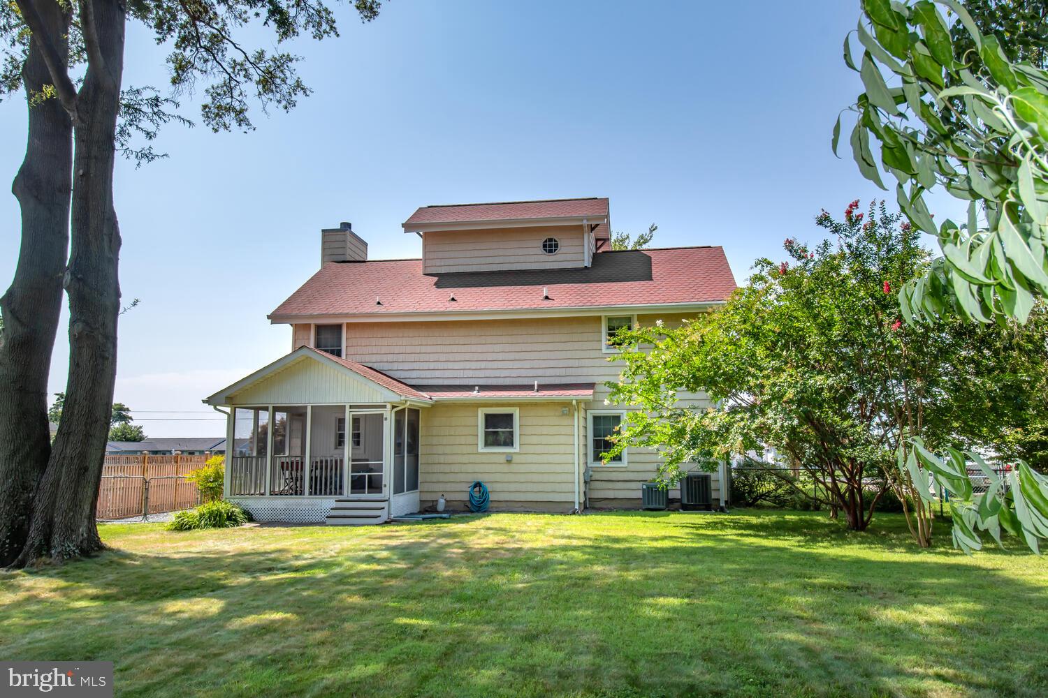 BAY CITY - Residential