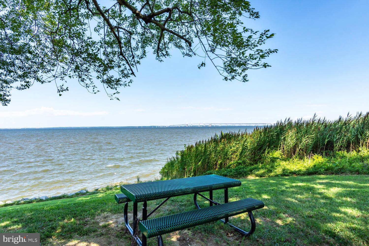 BAY CITY - Residential