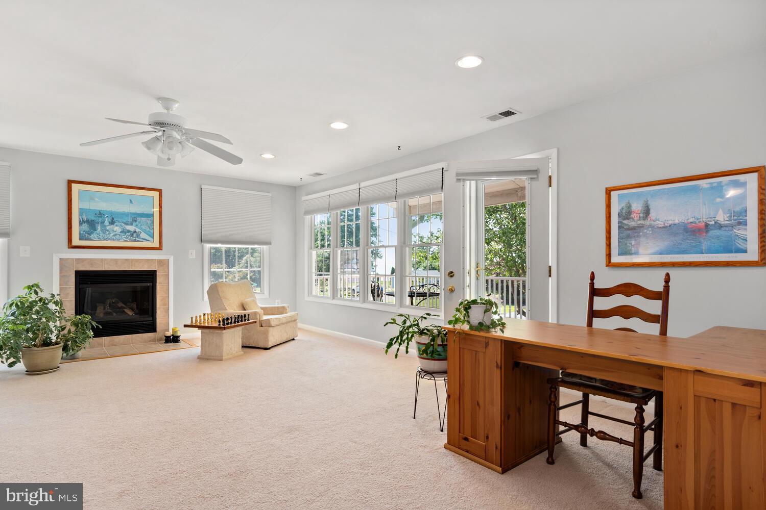 BAY CITY - Residential