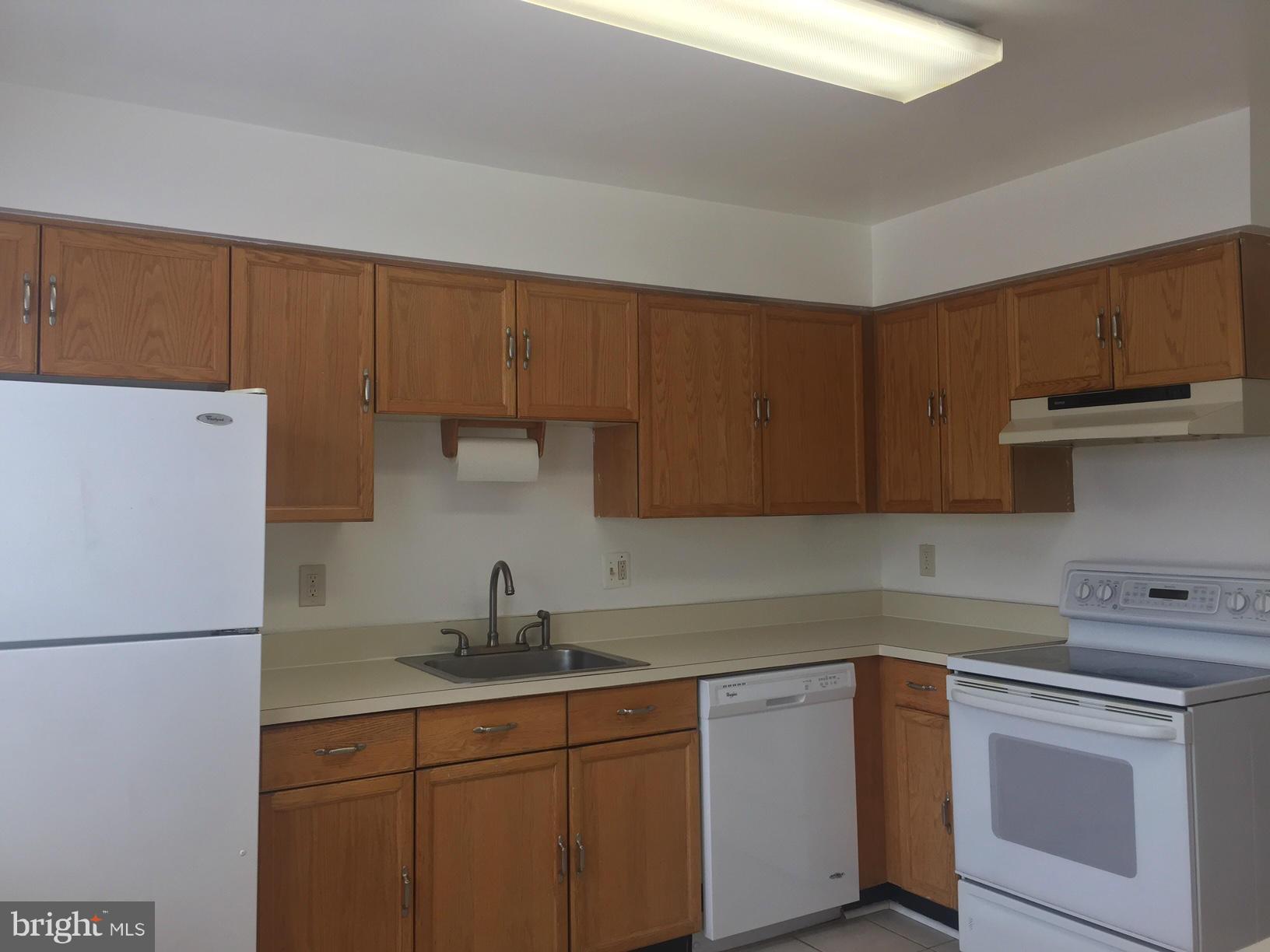 WATERFORD PARK - Residential Lease