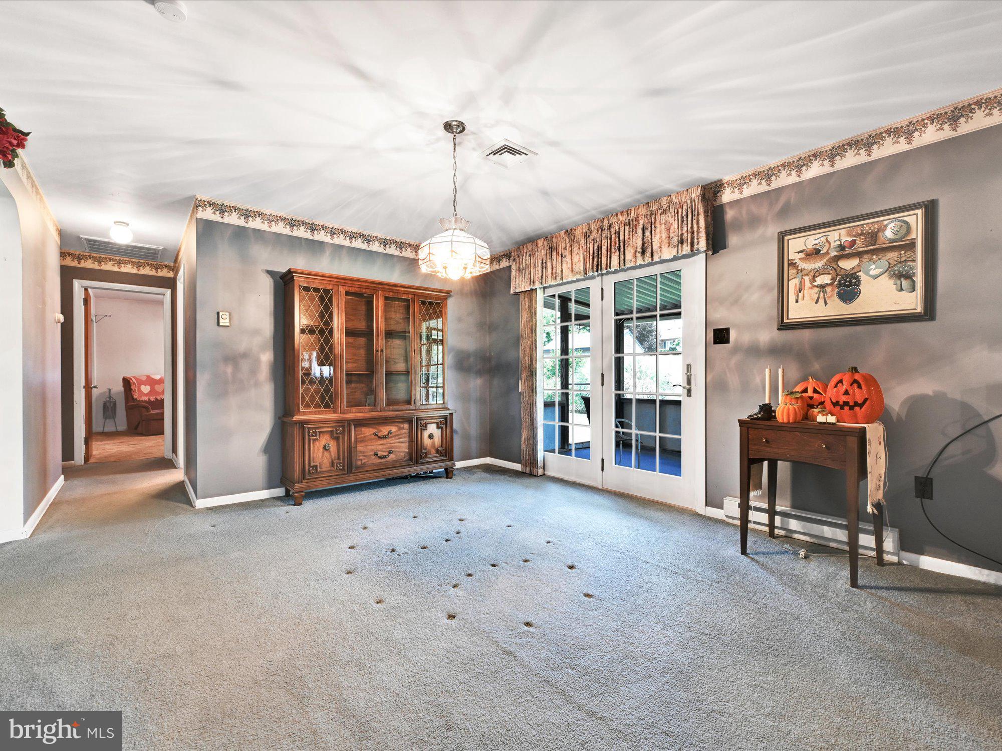 MAYTOWN - Residential