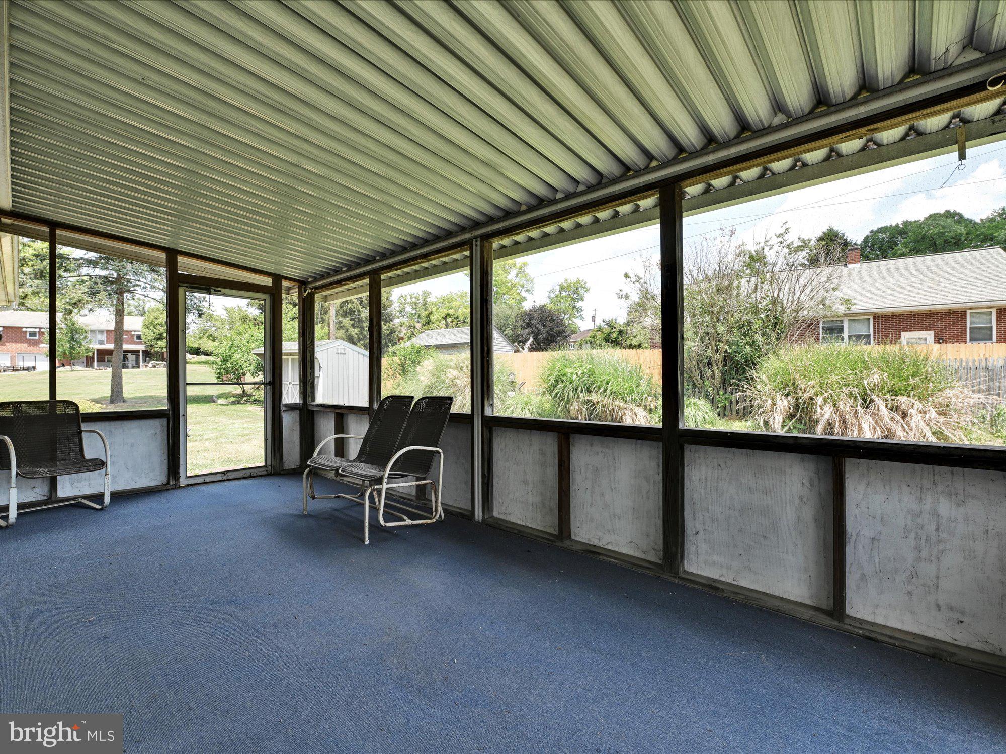 MAYTOWN - Residential