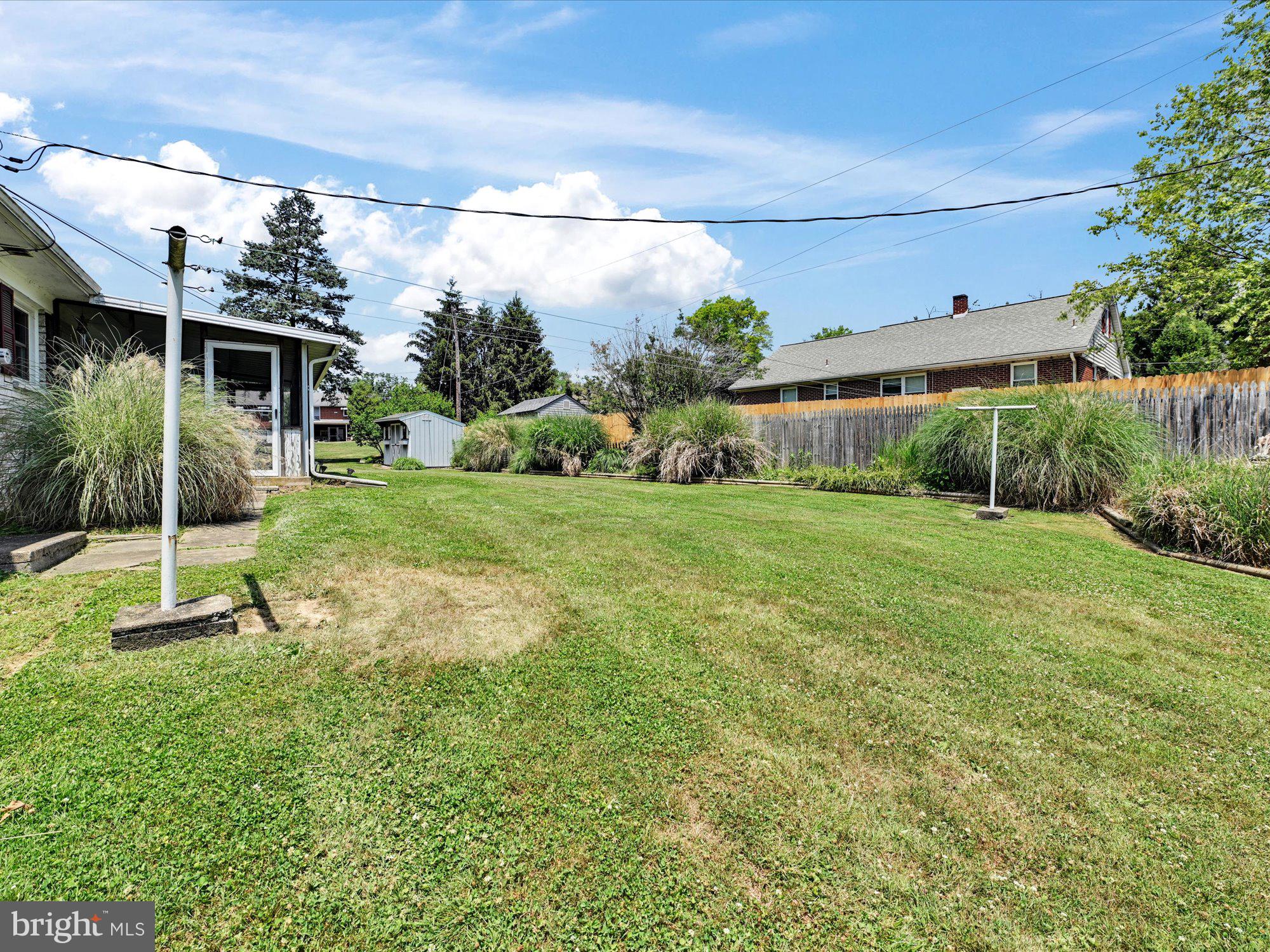 MAYTOWN - Residential