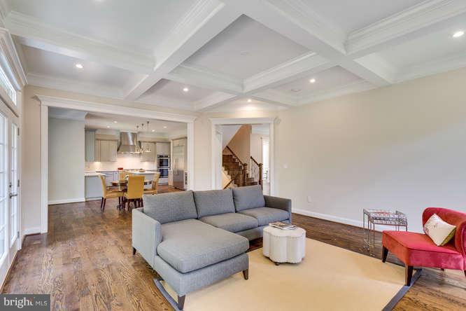 DEVON PARK - Residential