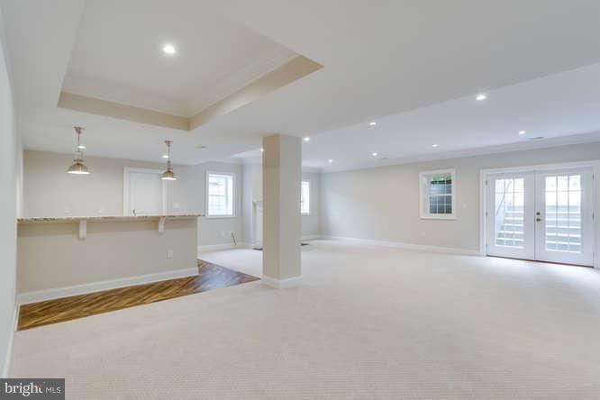 DEVON PARK - Residential