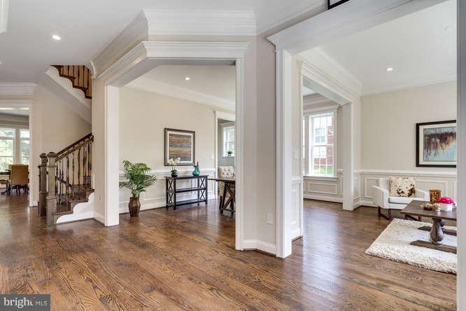 DEVON PARK - Residential