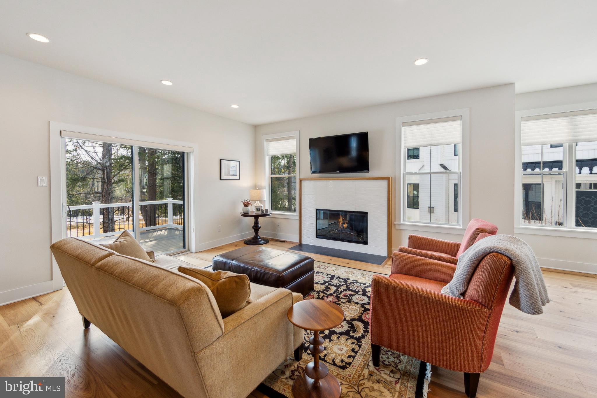 SAWMILL COURT - Residential