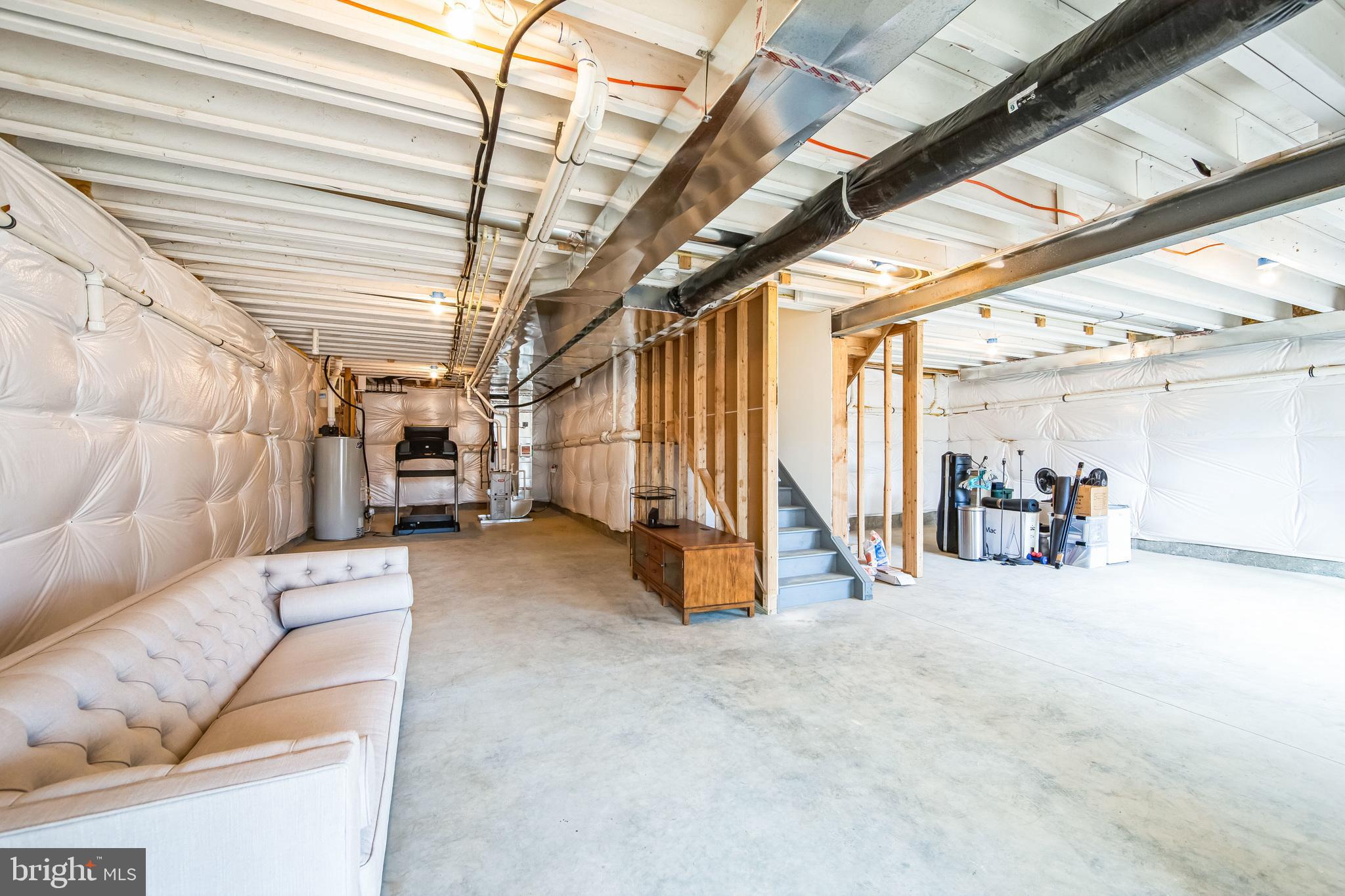 SAWMILL COURT - Residential