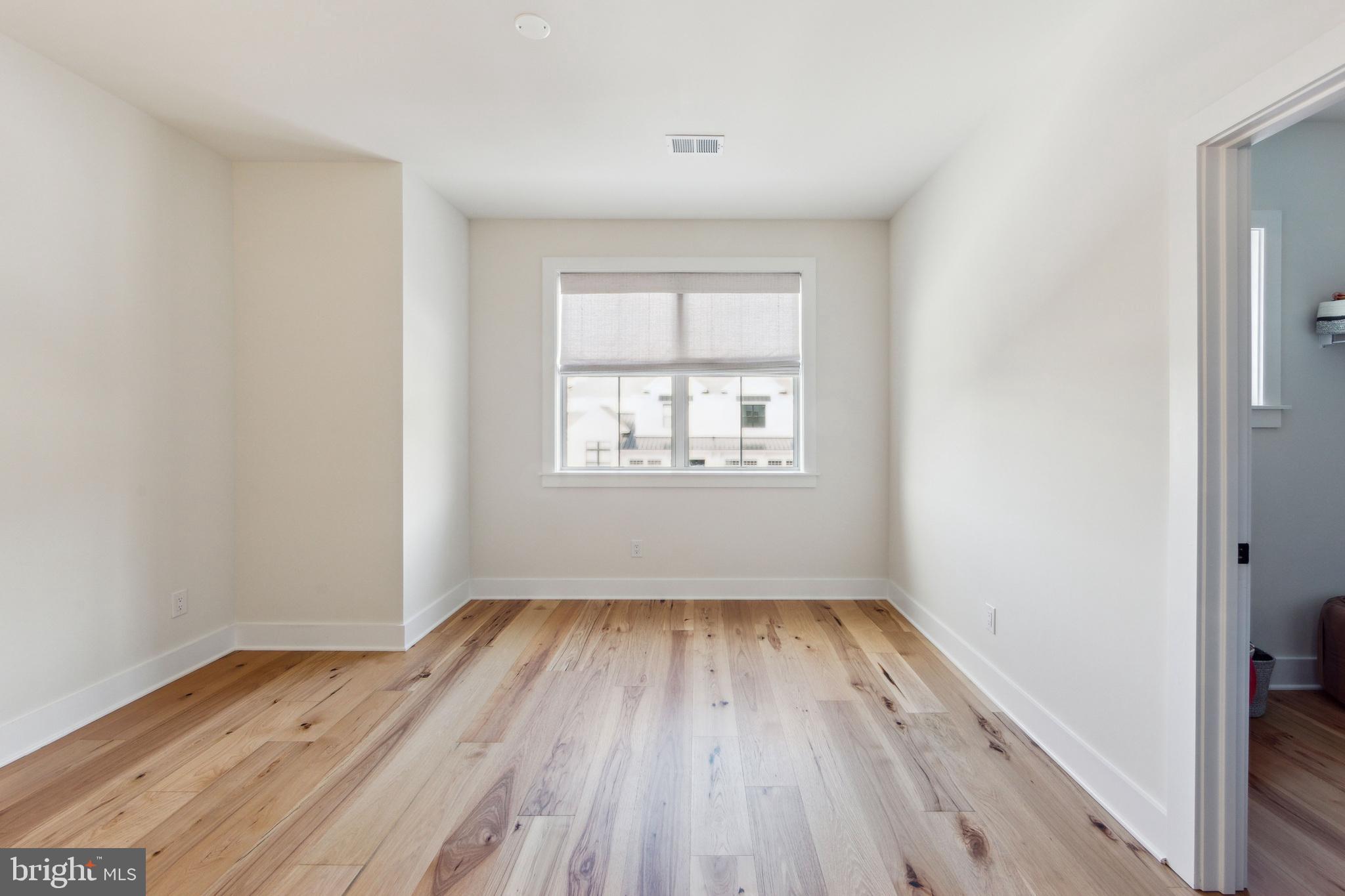 SAWMILL COURT - Residential