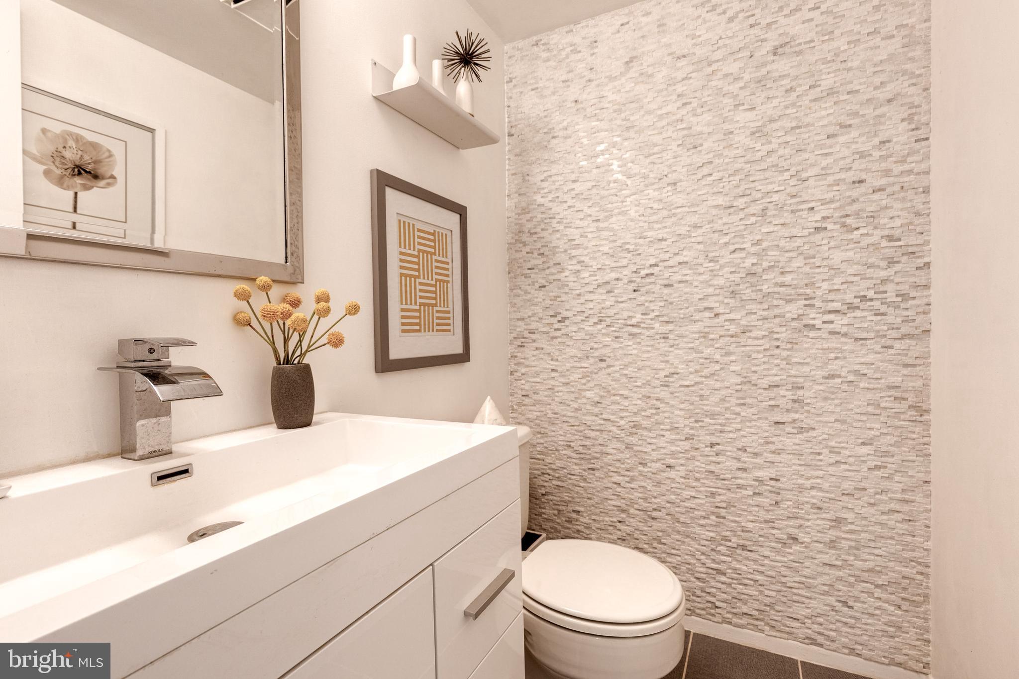 VALLEY HILLS - Residential