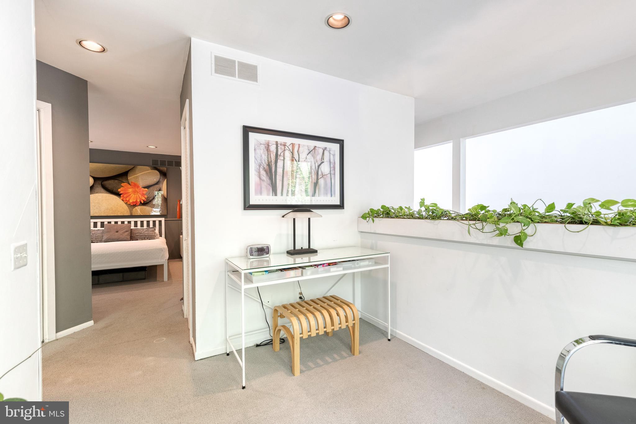 VALLEY HILLS - Residential