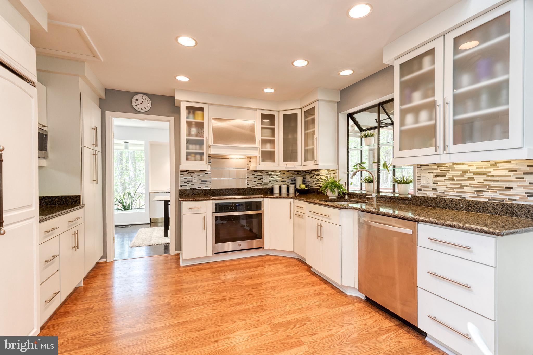 VALLEY HILLS - Residential