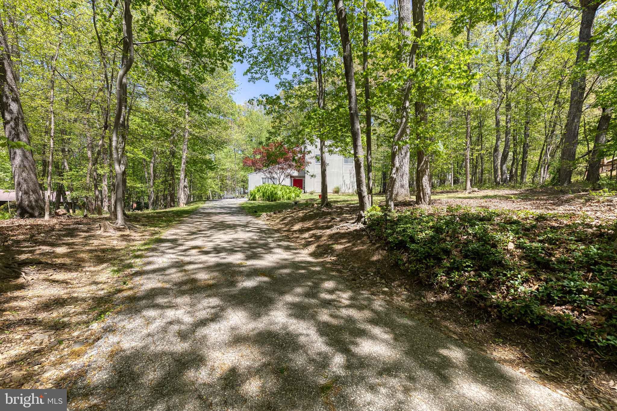 VALLEY HILLS - Residential