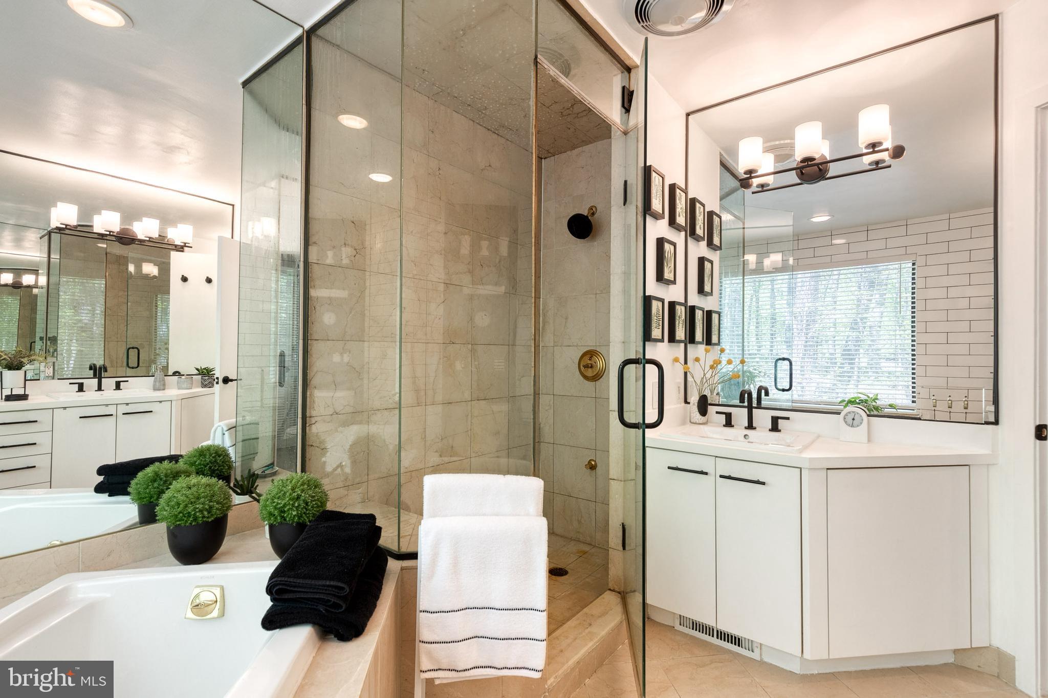 VALLEY HILLS - Residential