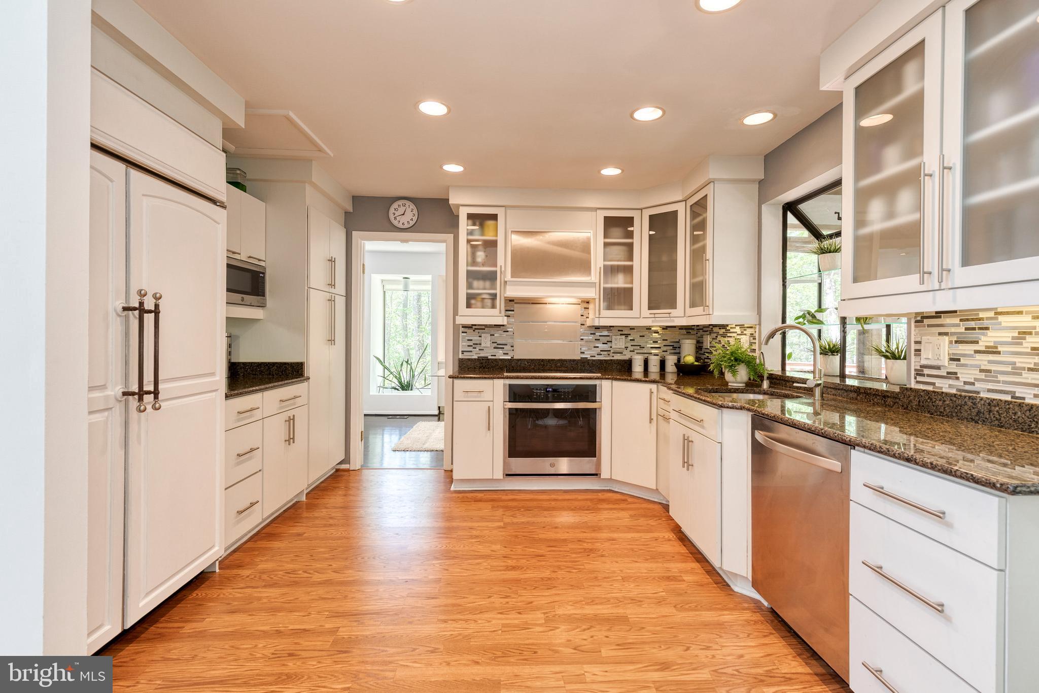 VALLEY HILLS - Residential