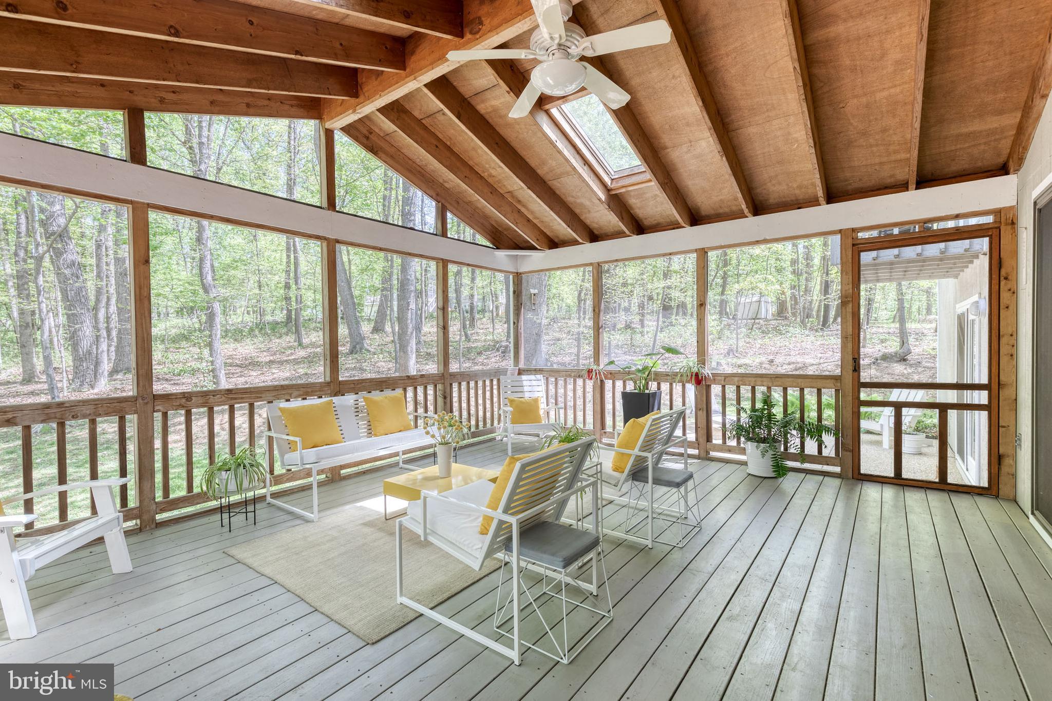 VALLEY HILLS - Residential