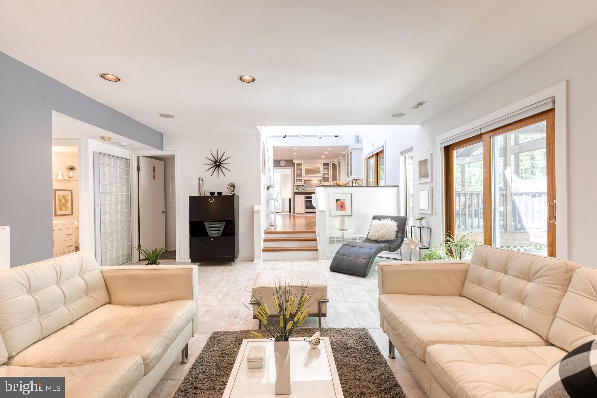 VALLEY HILLS - Residential