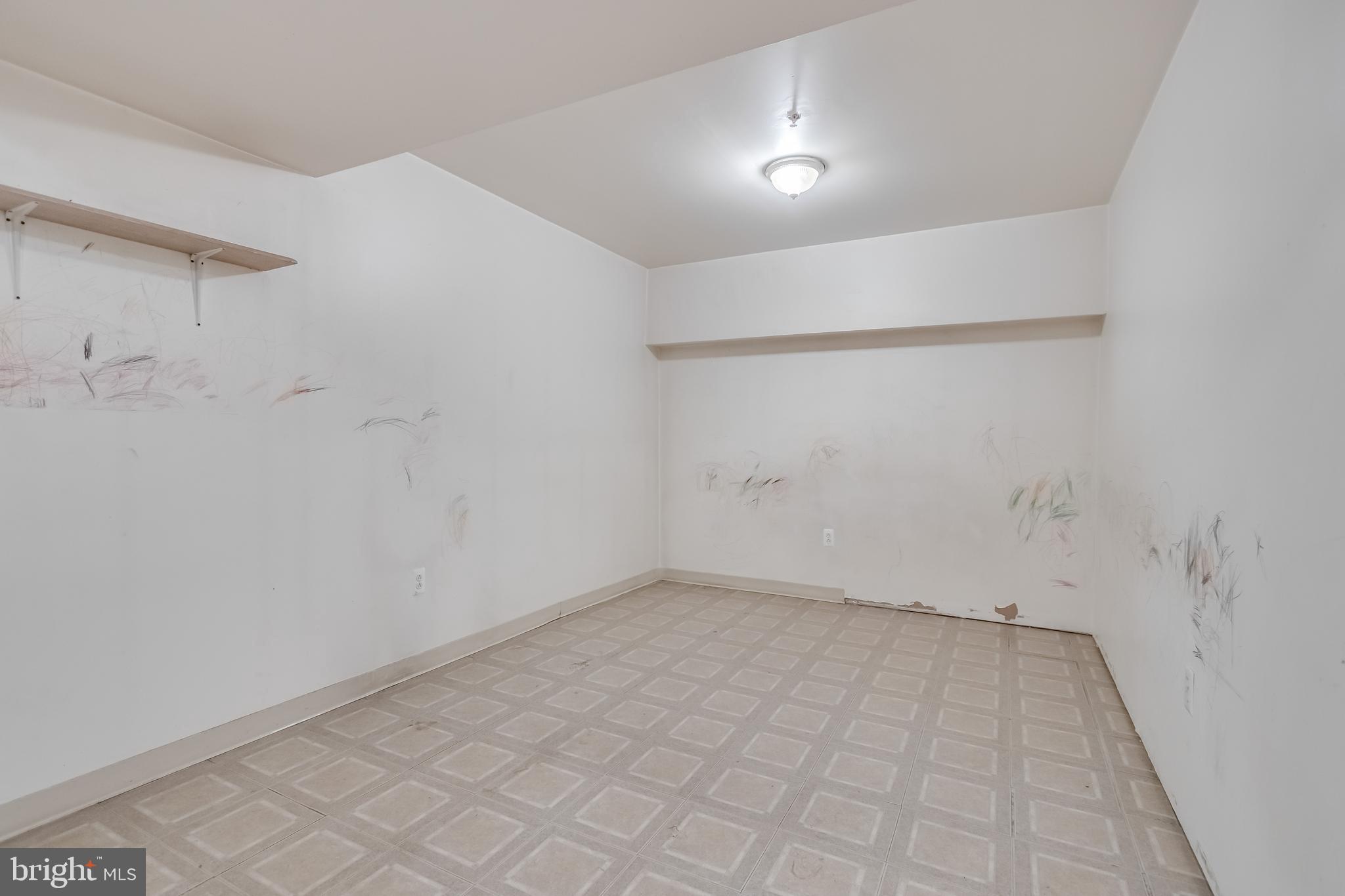 WOODHAVEN ESTATES - Residential