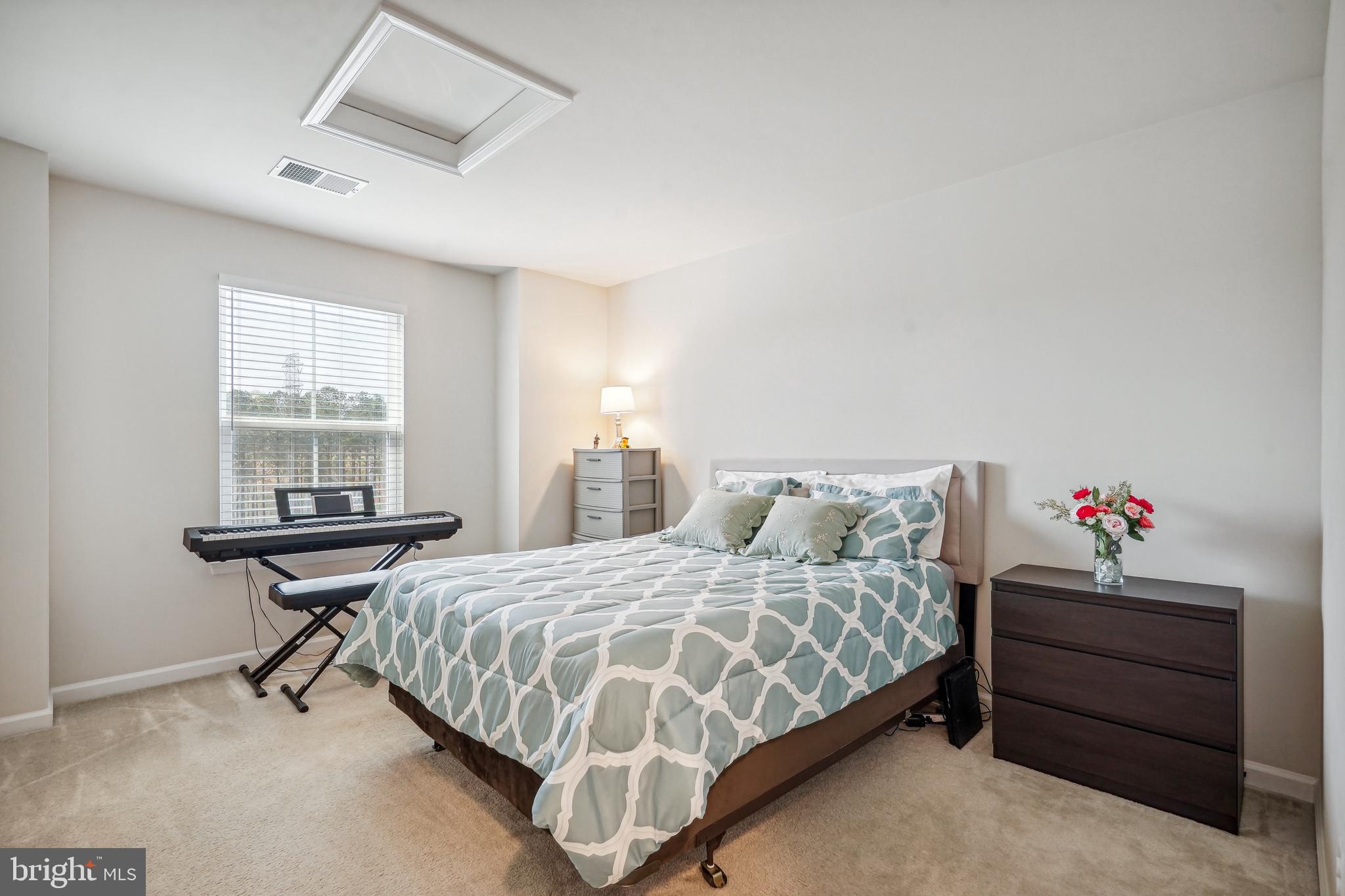 POTOMAC SHORES - Residential