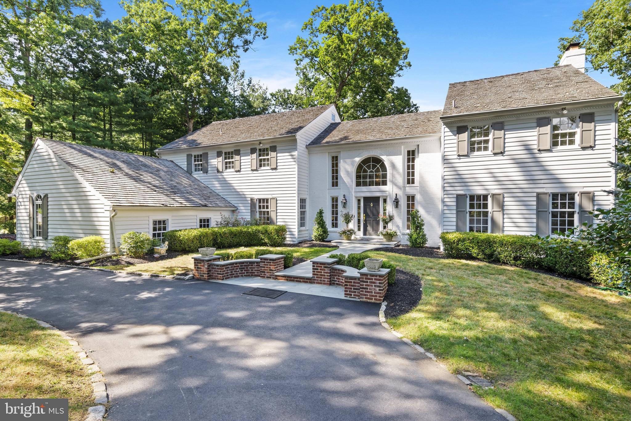 ROSE TREE ESTS - Residential