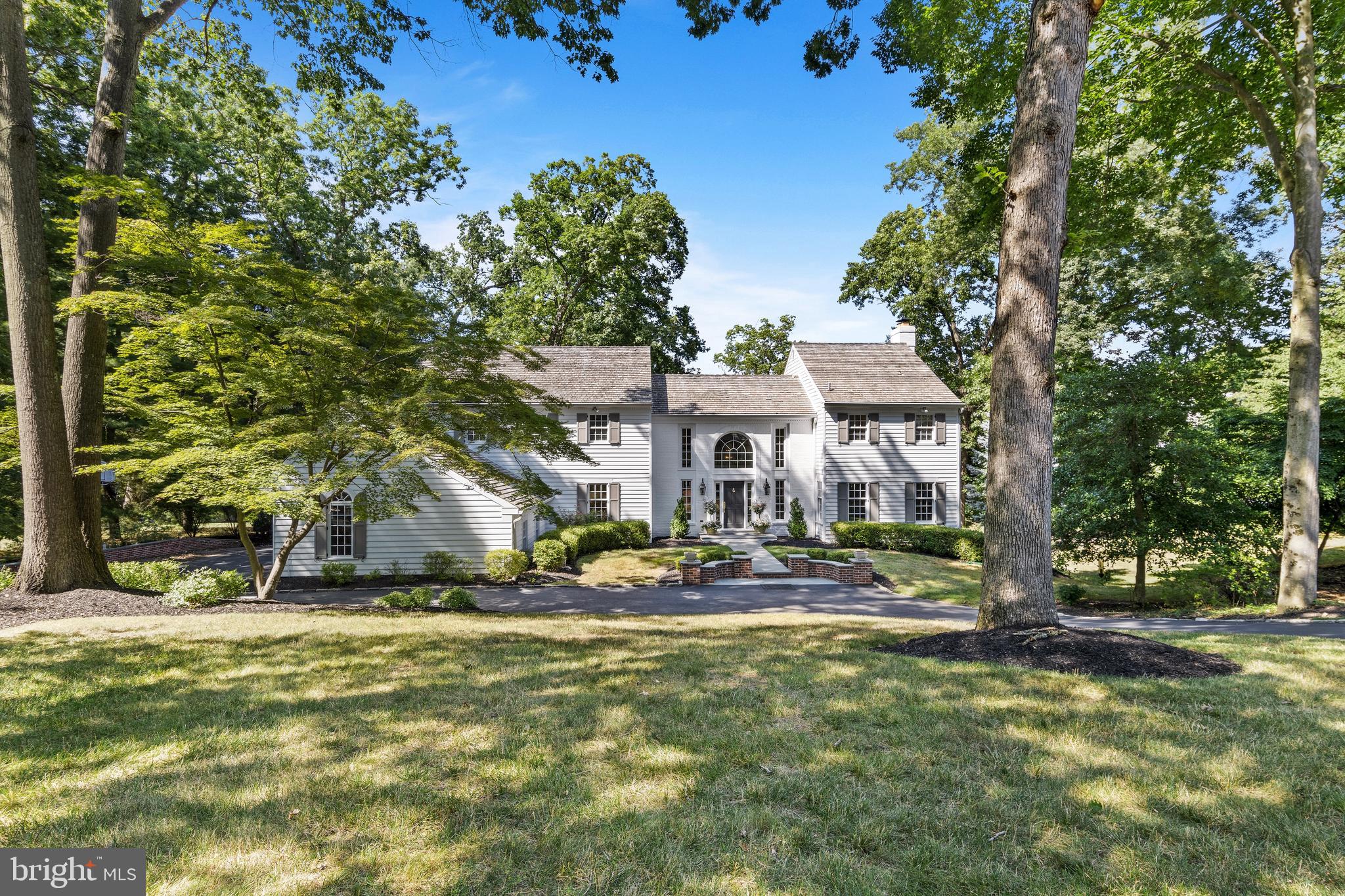 ROSE TREE ESTS - Residential