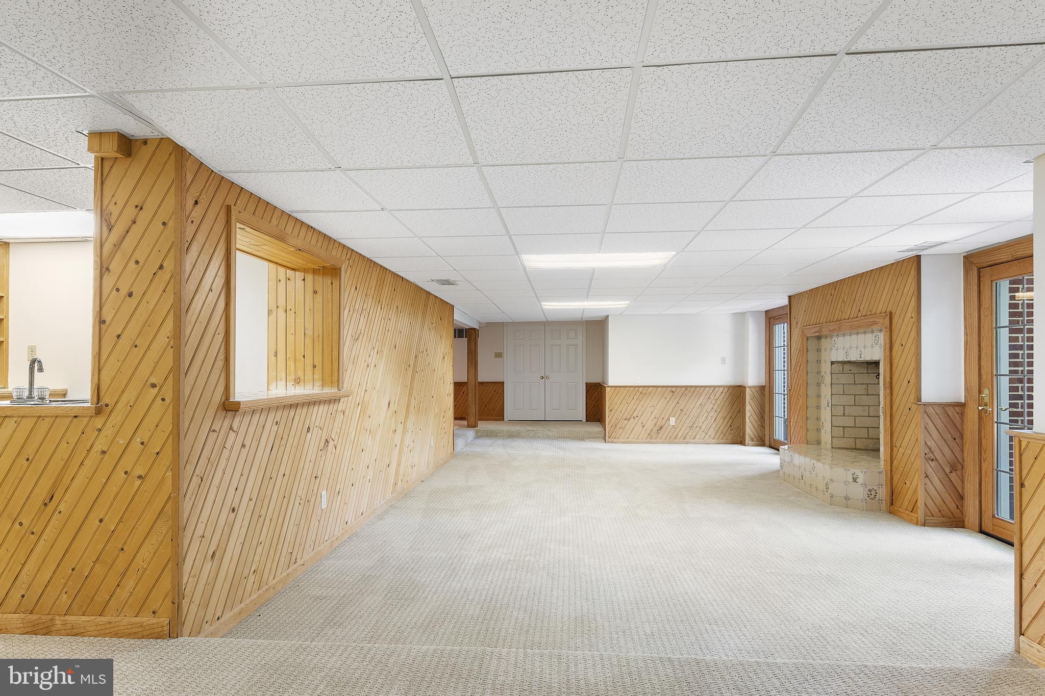 ROSE TREE ESTS - Residential
