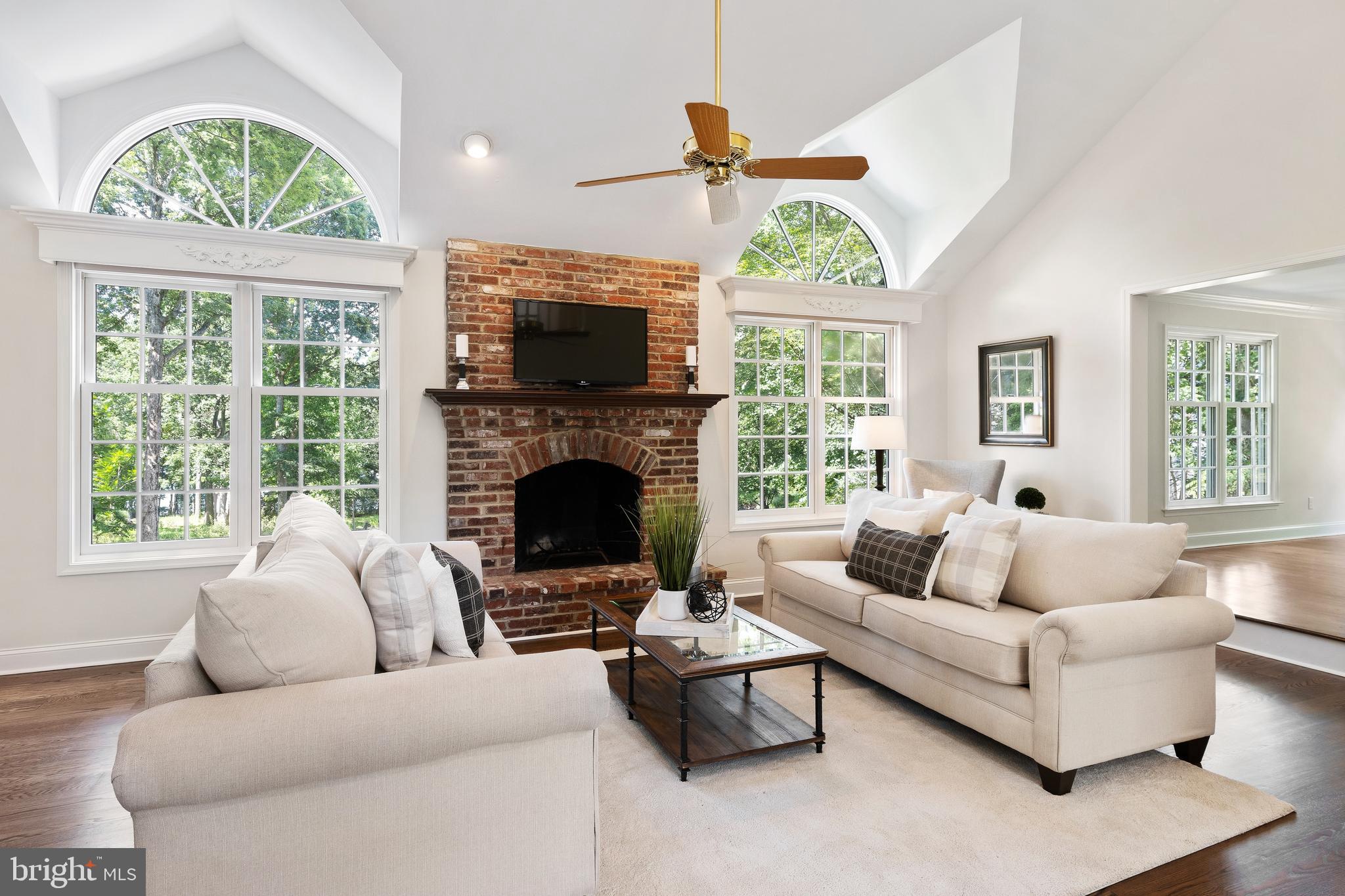 ROSE TREE ESTS - Residential