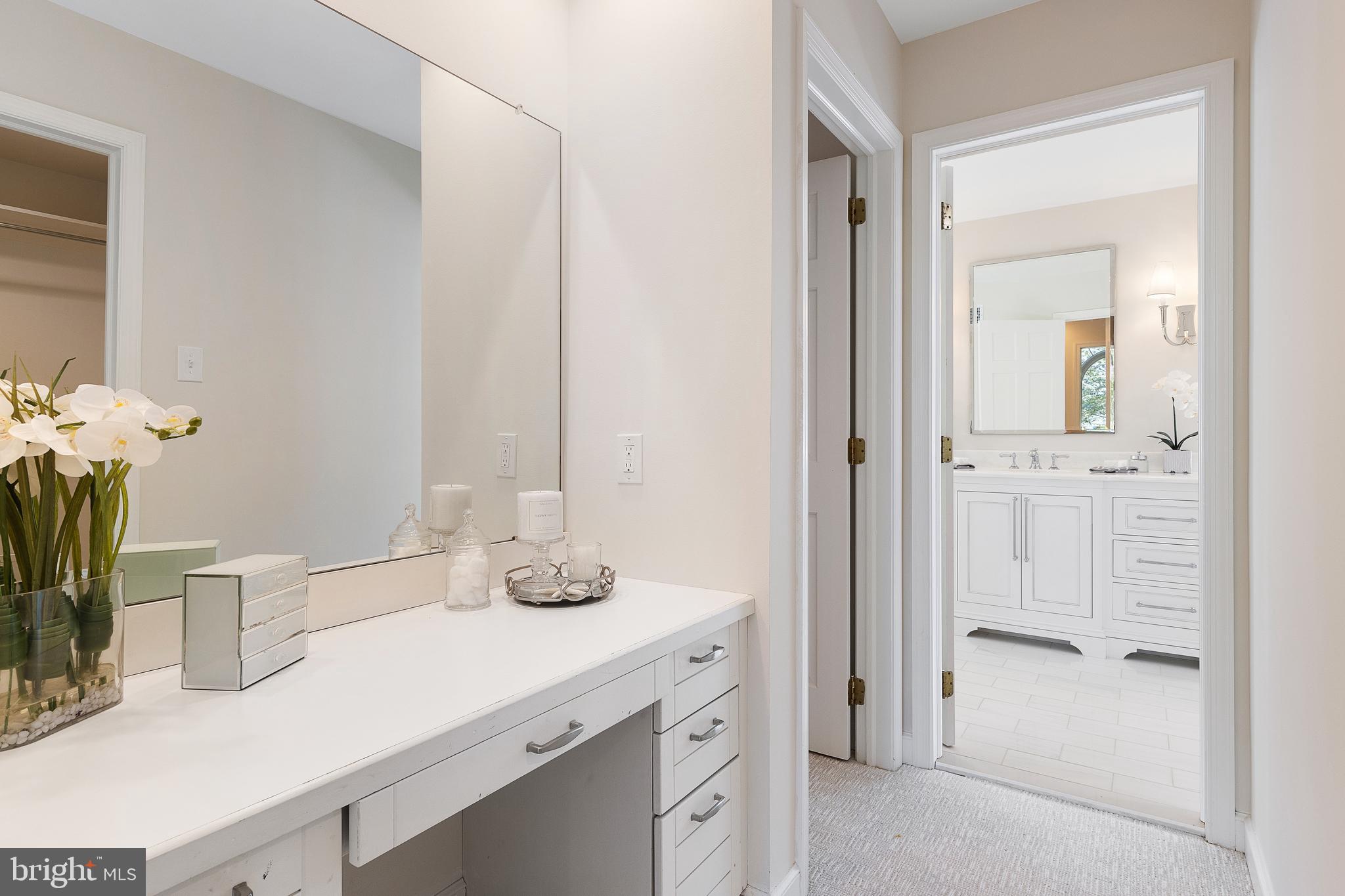 ROSE TREE ESTS - Residential