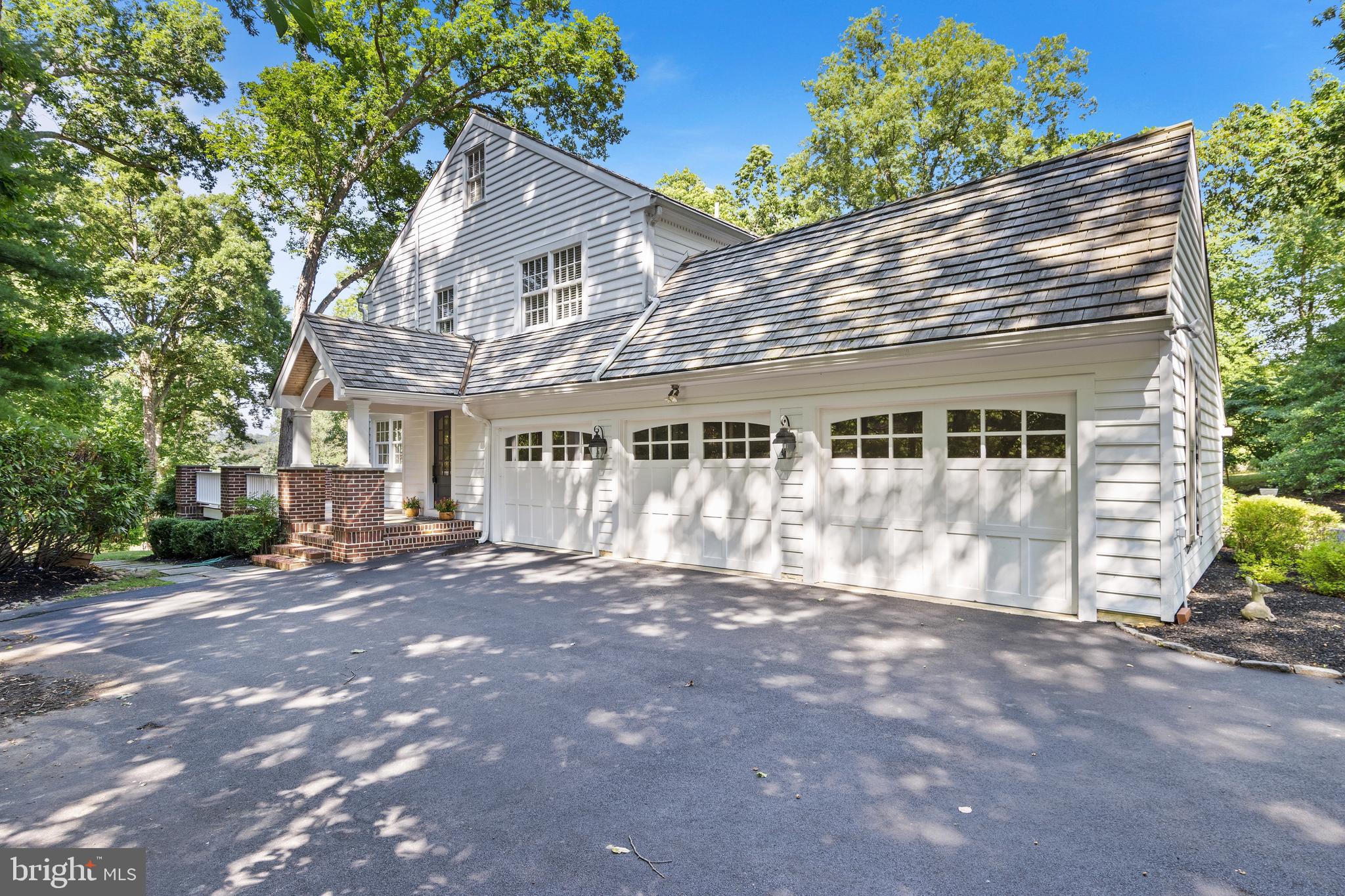 ROSE TREE ESTS - Residential