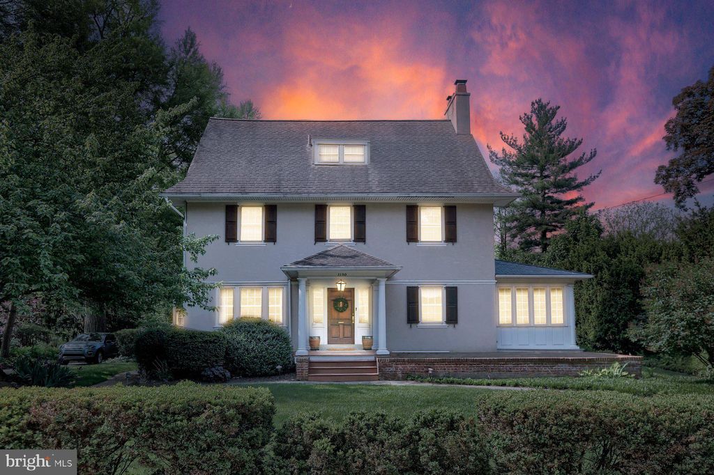 Photo of 1130 WHEATLAND AVE, LANCASTER, PA 17603 (MLS # PALA2034408)