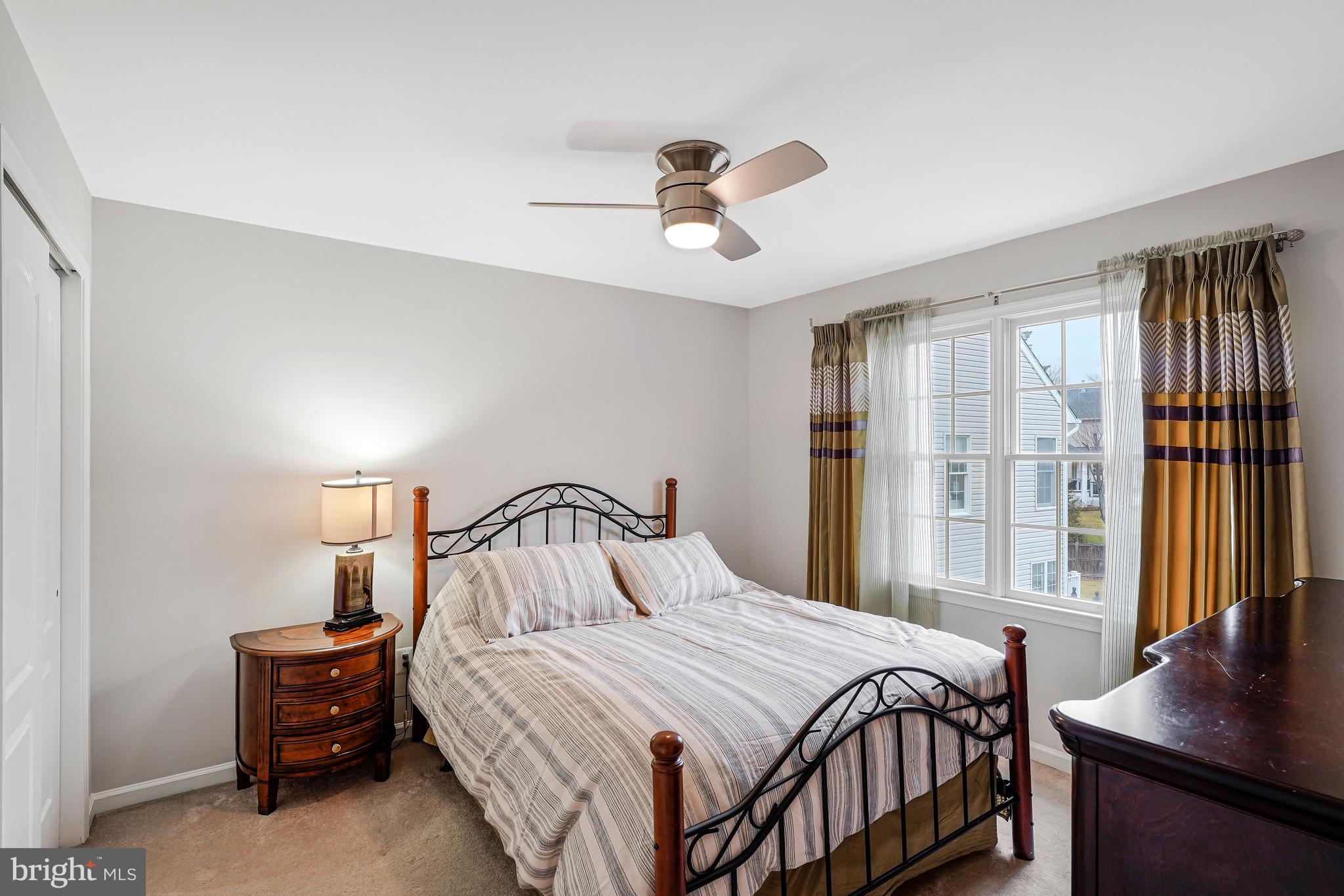 CENTURY OAK - Residential