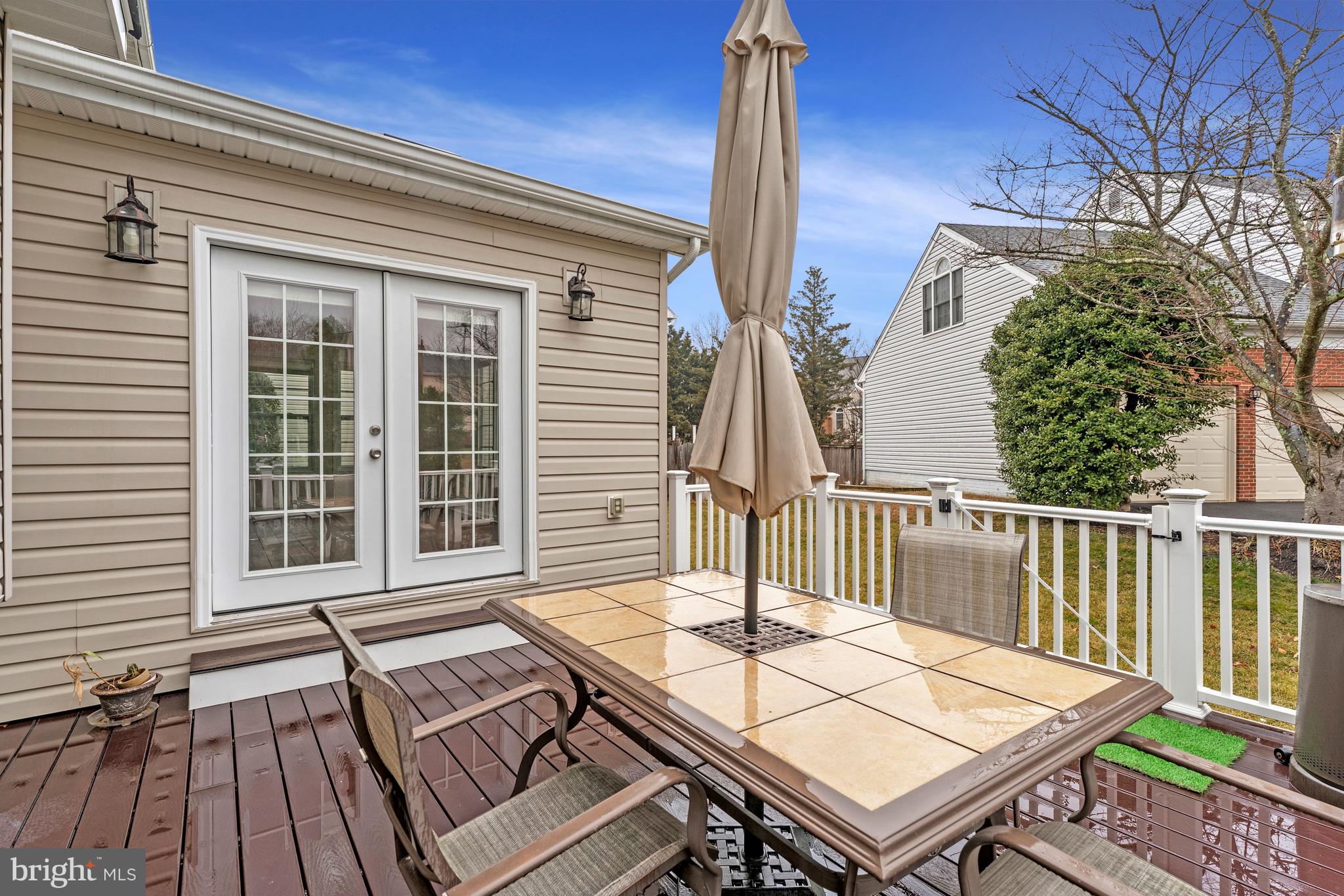 CENTURY OAK - Residential