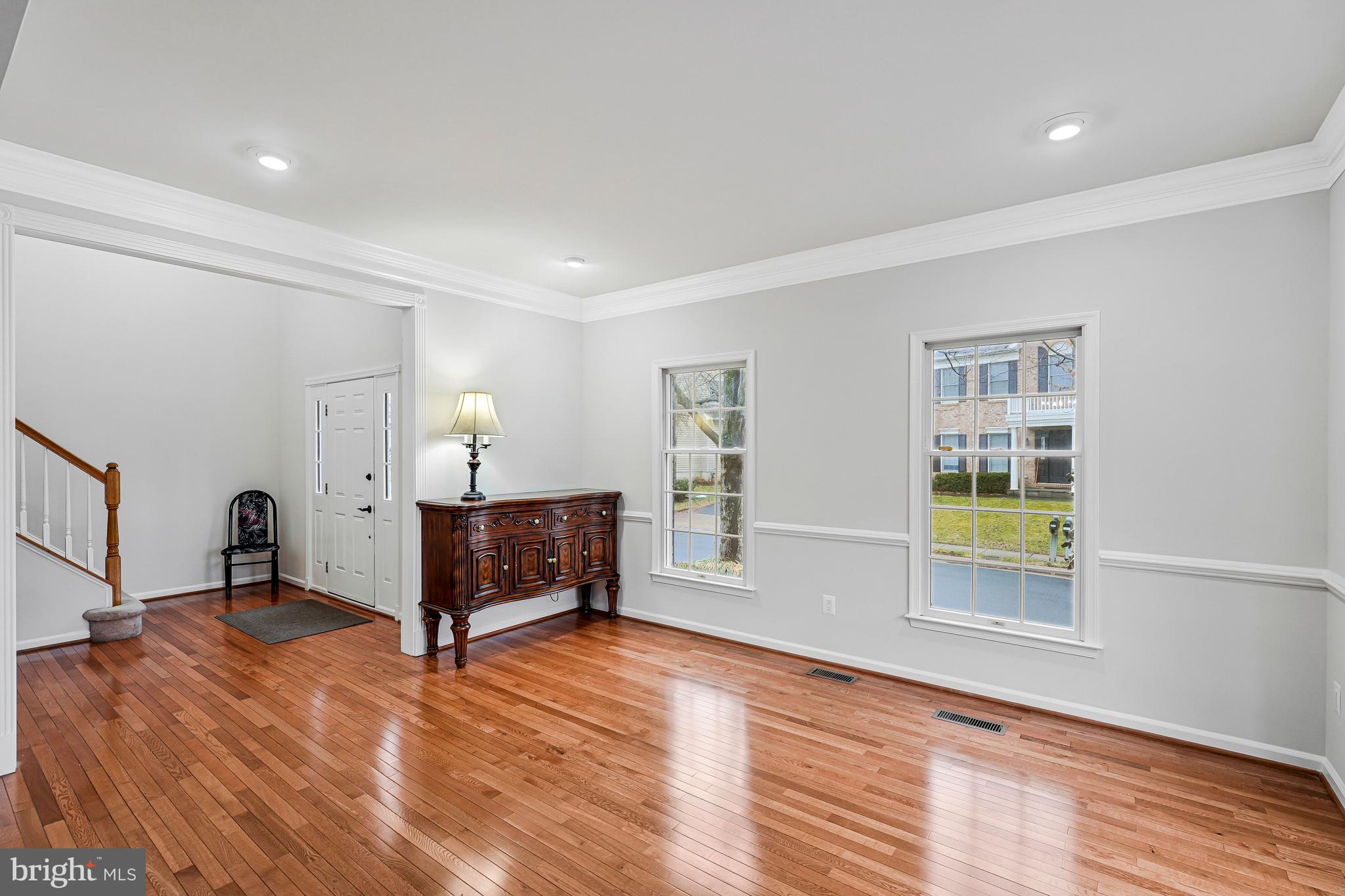 CENTURY OAK - Residential