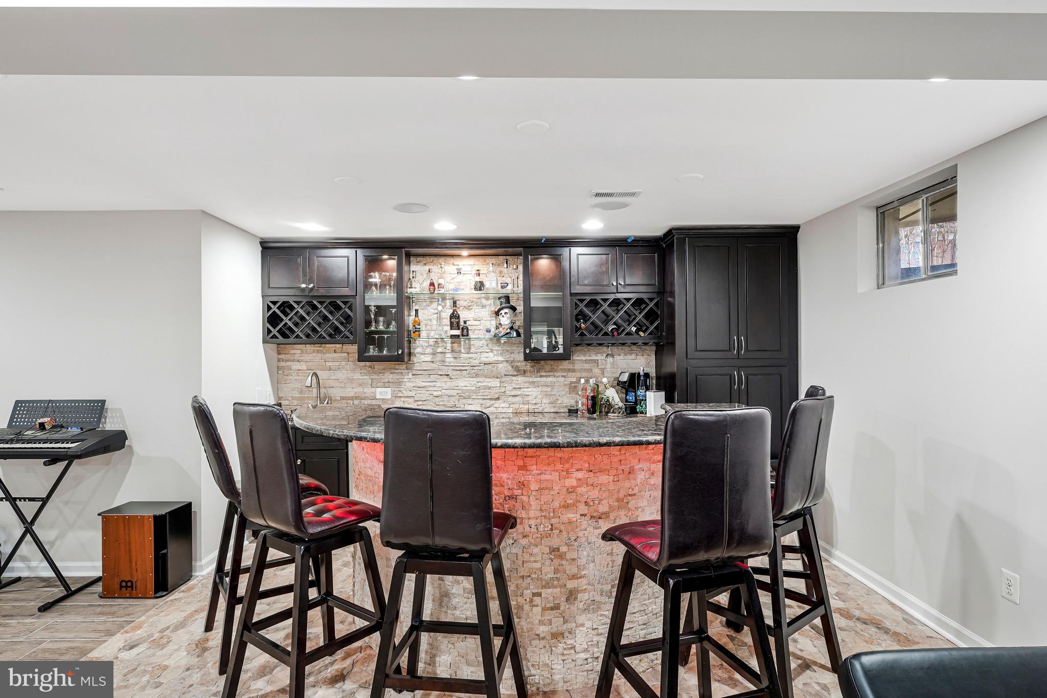 CENTURY OAK - Residential