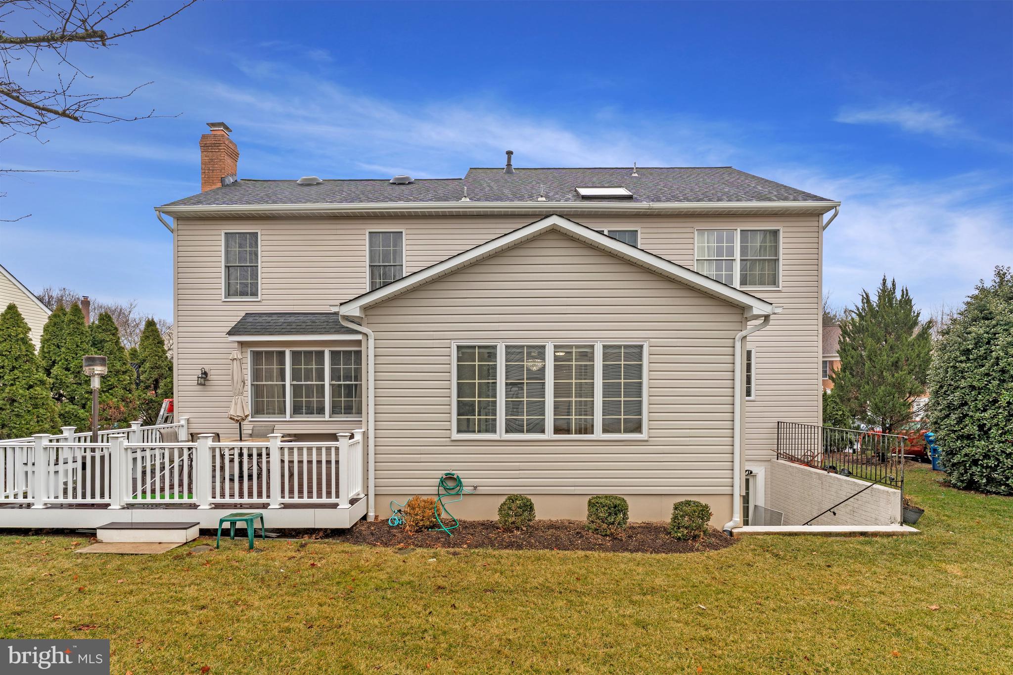 CENTURY OAK - Residential