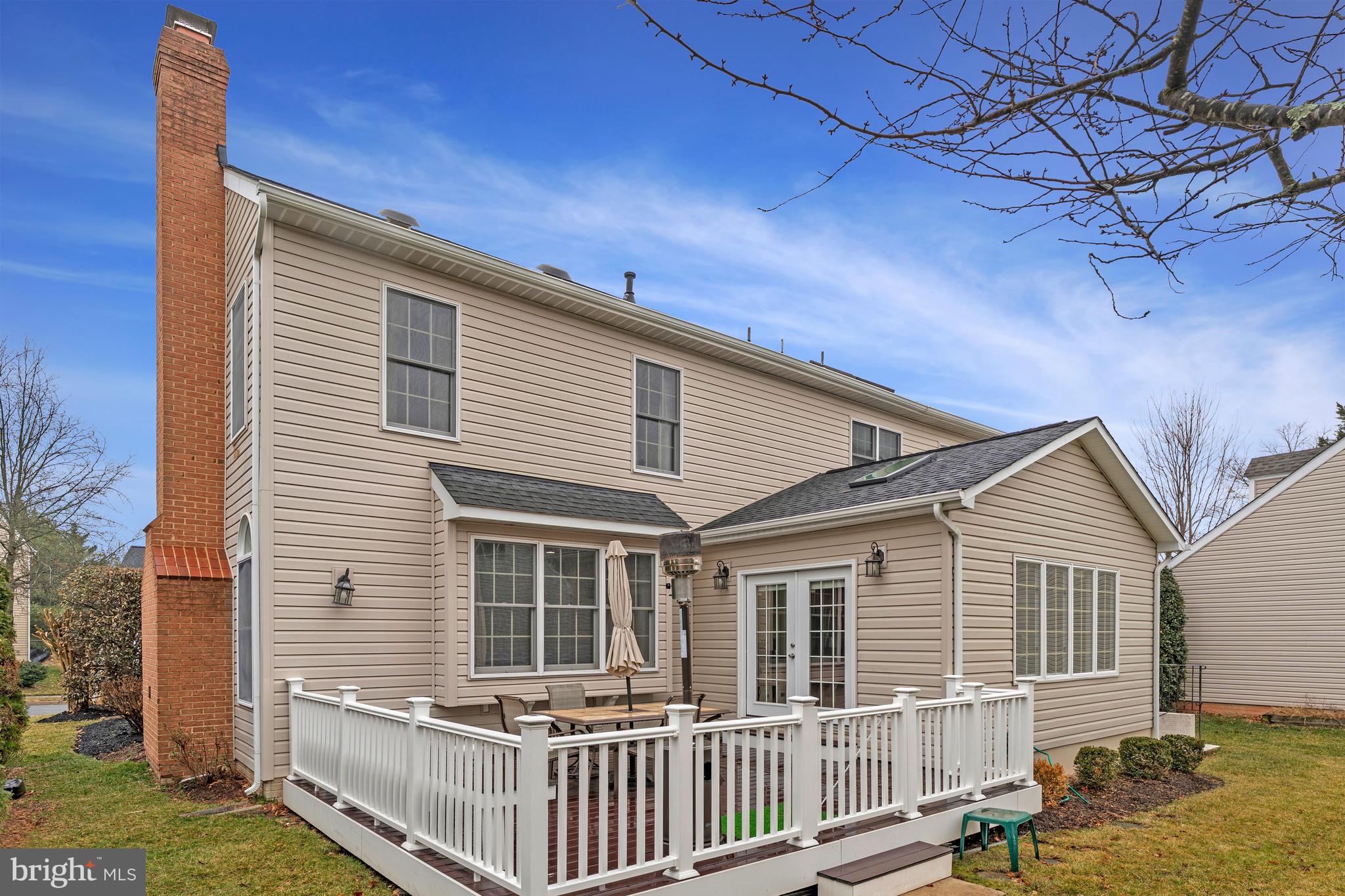 CENTURY OAK - Residential