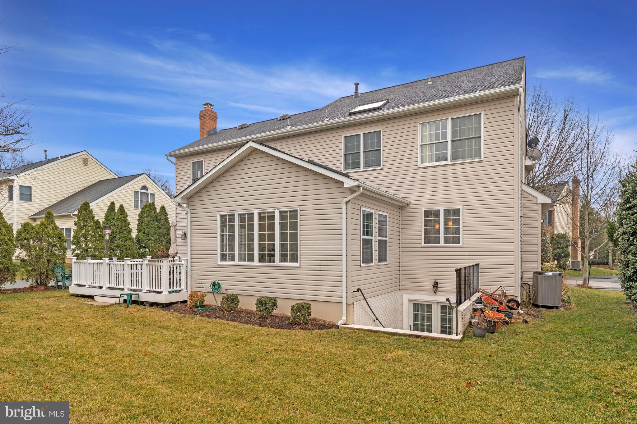 CENTURY OAK - Residential