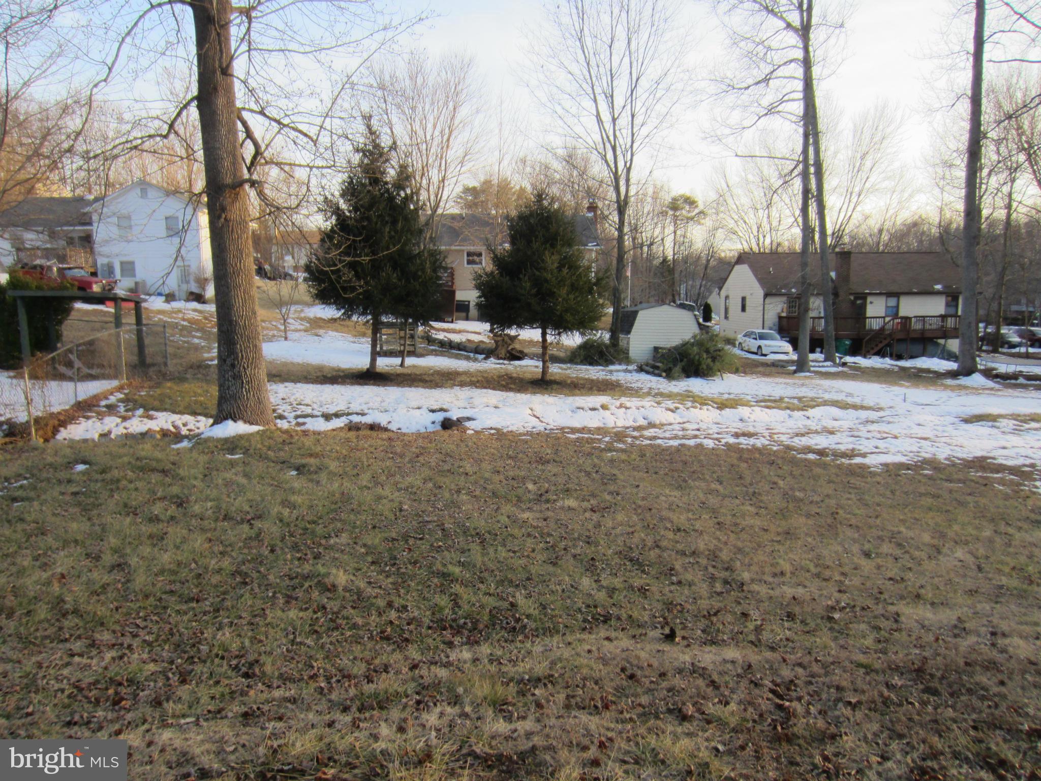 SHADOW WOODS - Residential Lease