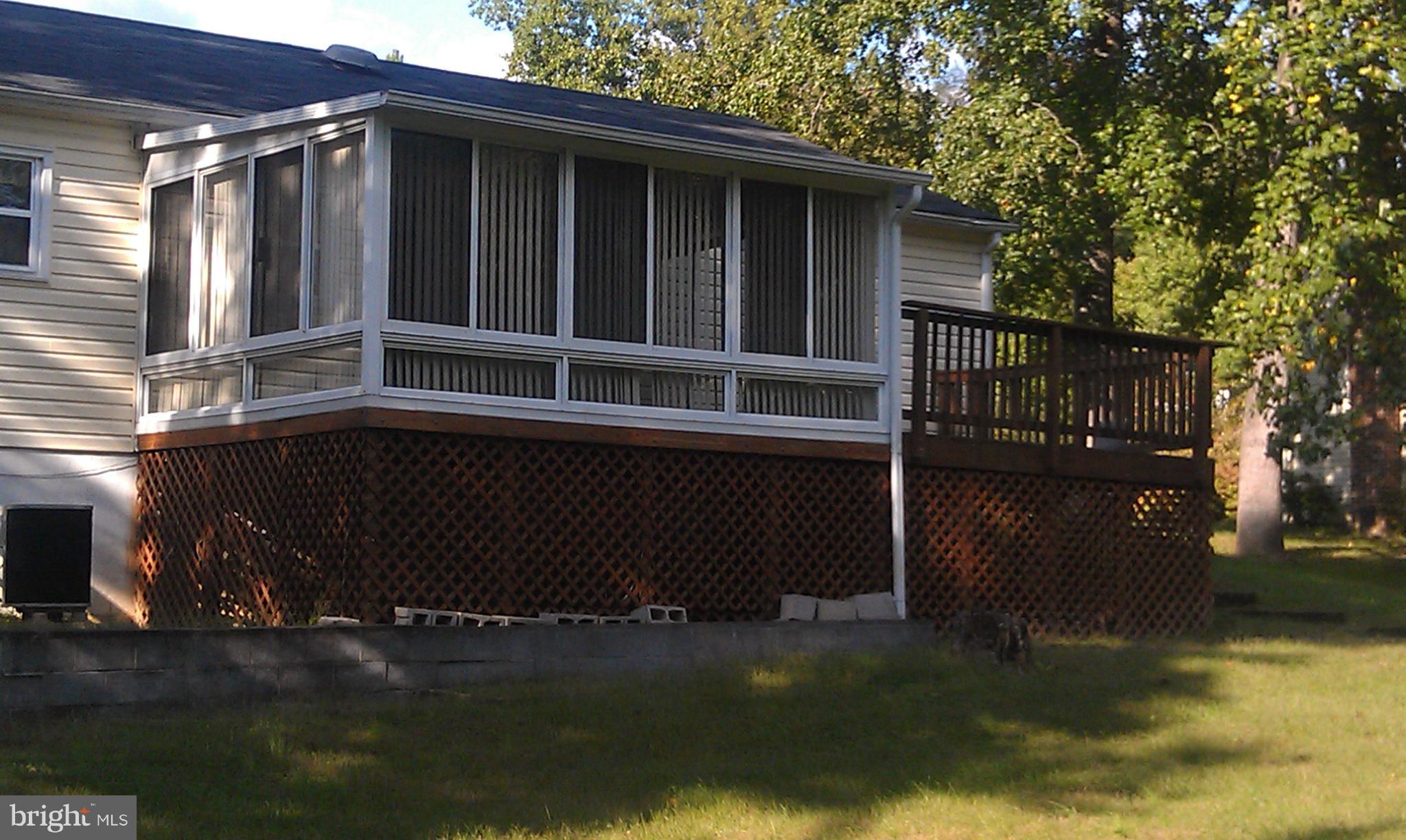 SHADOW WOODS - Residential Lease