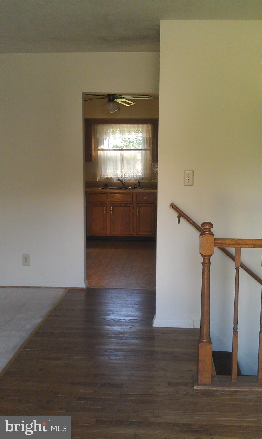 SHADOW WOODS - Residential Lease