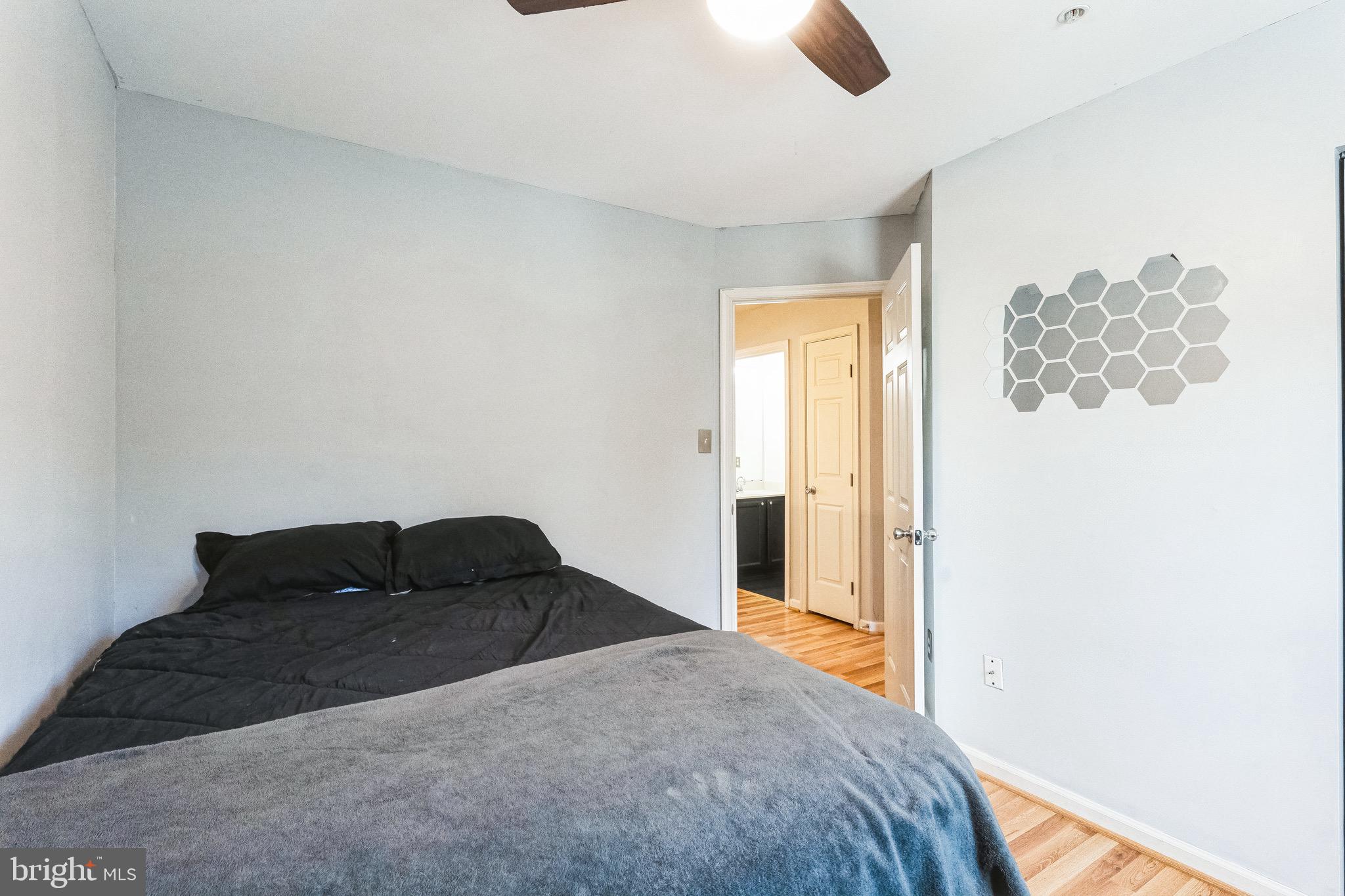 SPRING RIDGE - Residential