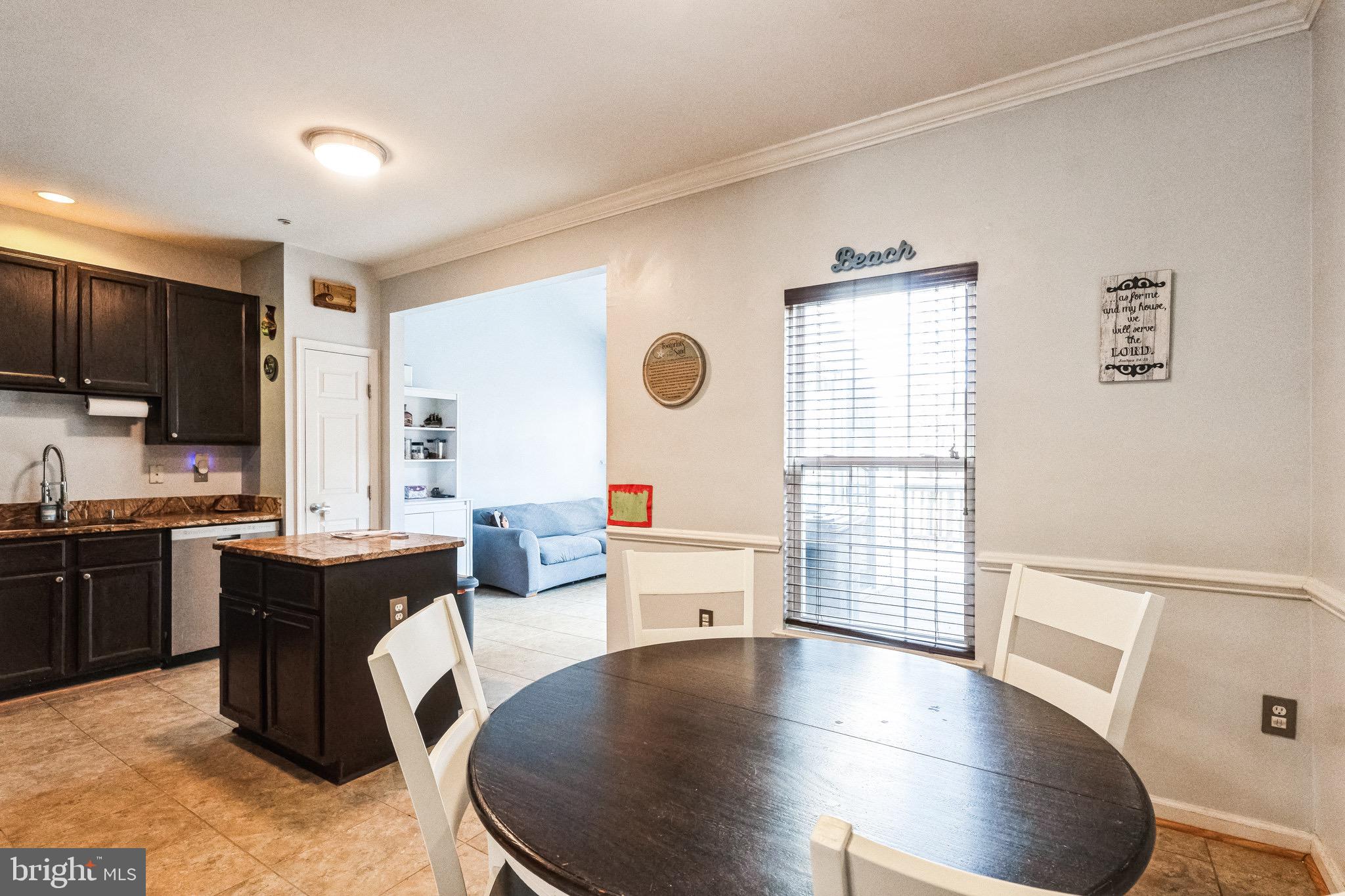 SPRING RIDGE - Residential