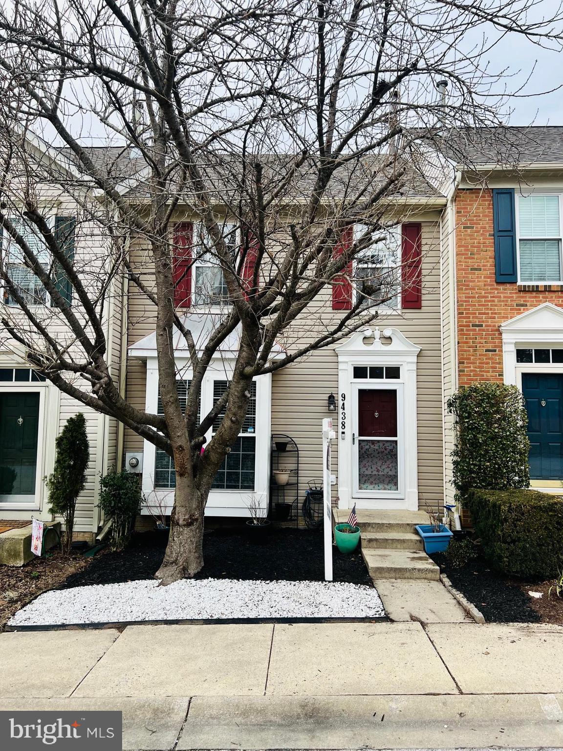 SPRING RIDGE - Residential