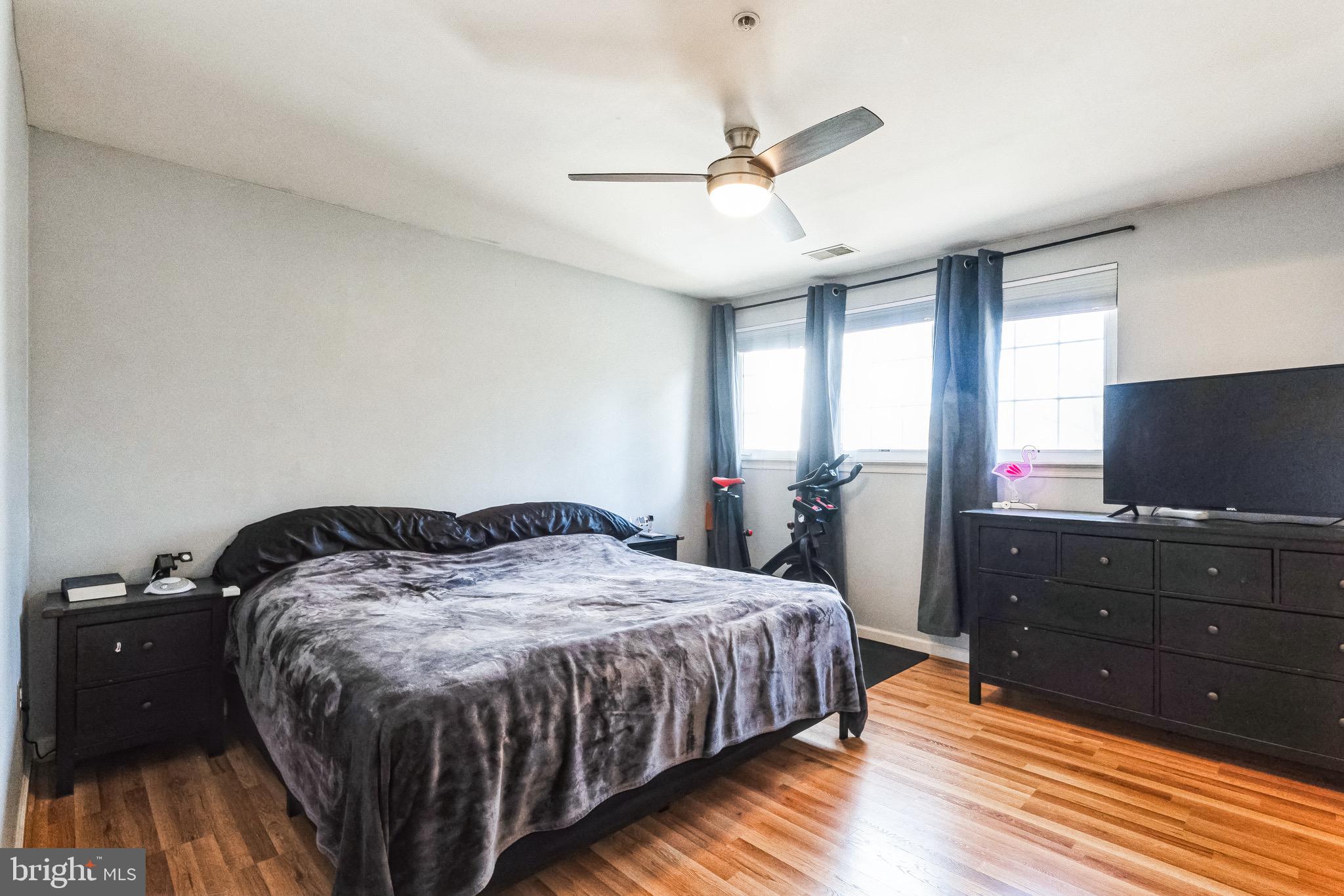 SPRING RIDGE - Residential