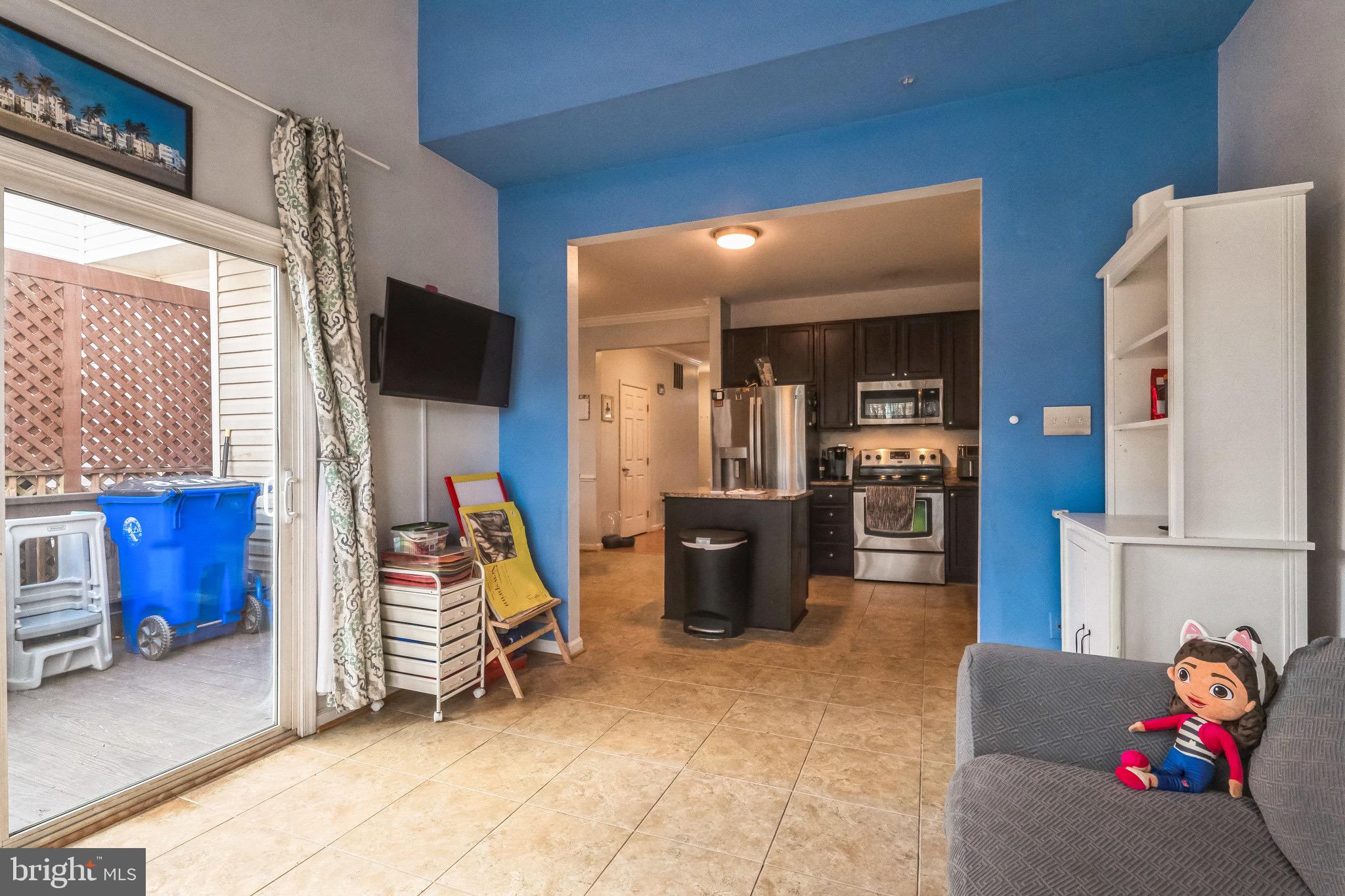 SPRING RIDGE - Residential