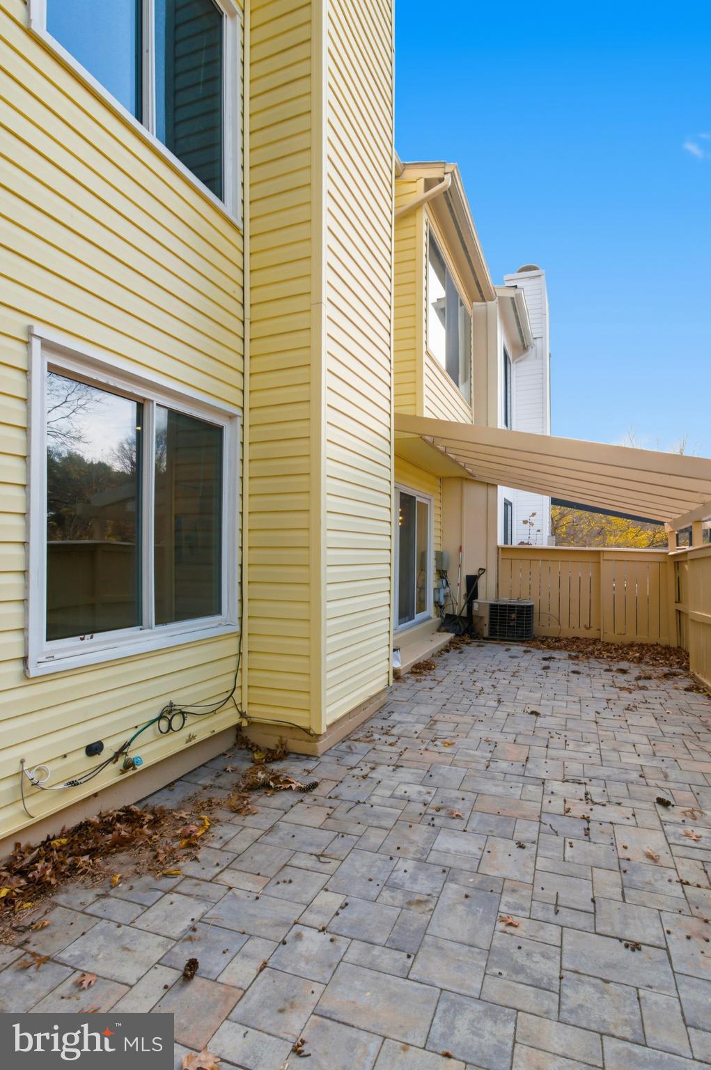 OVERLEA - Residential Lease